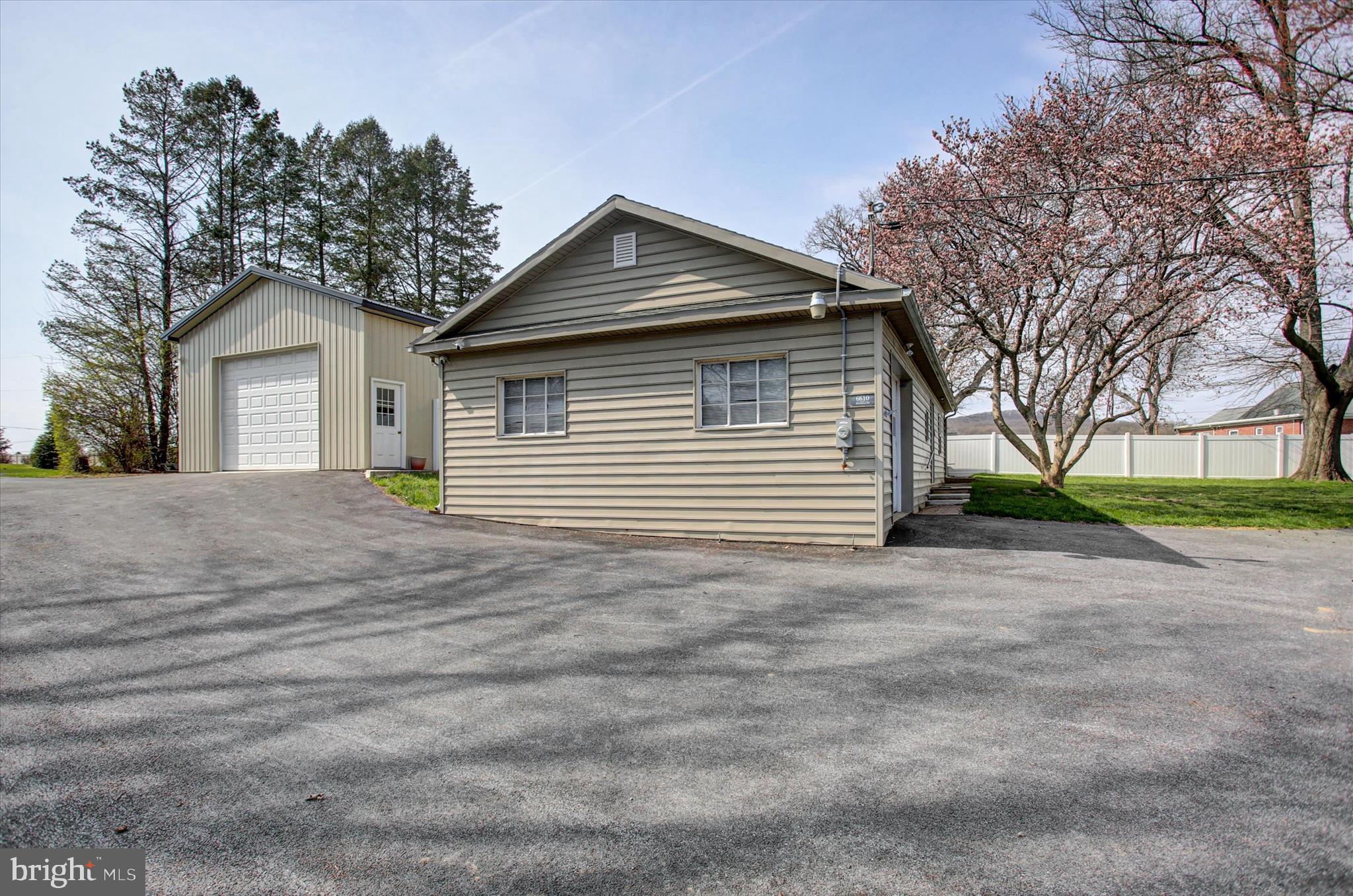 JACOBS MILL - Residential