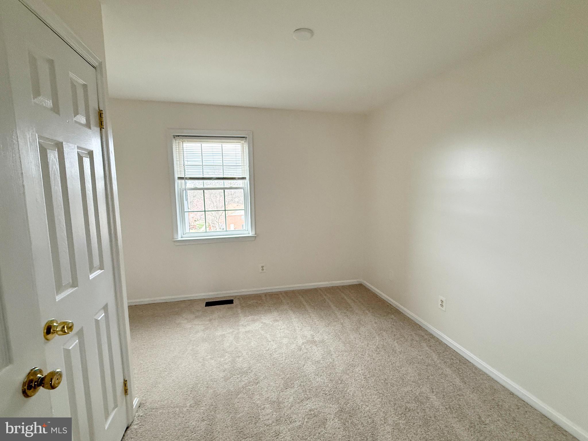 THE HIGHLANDS - Residential