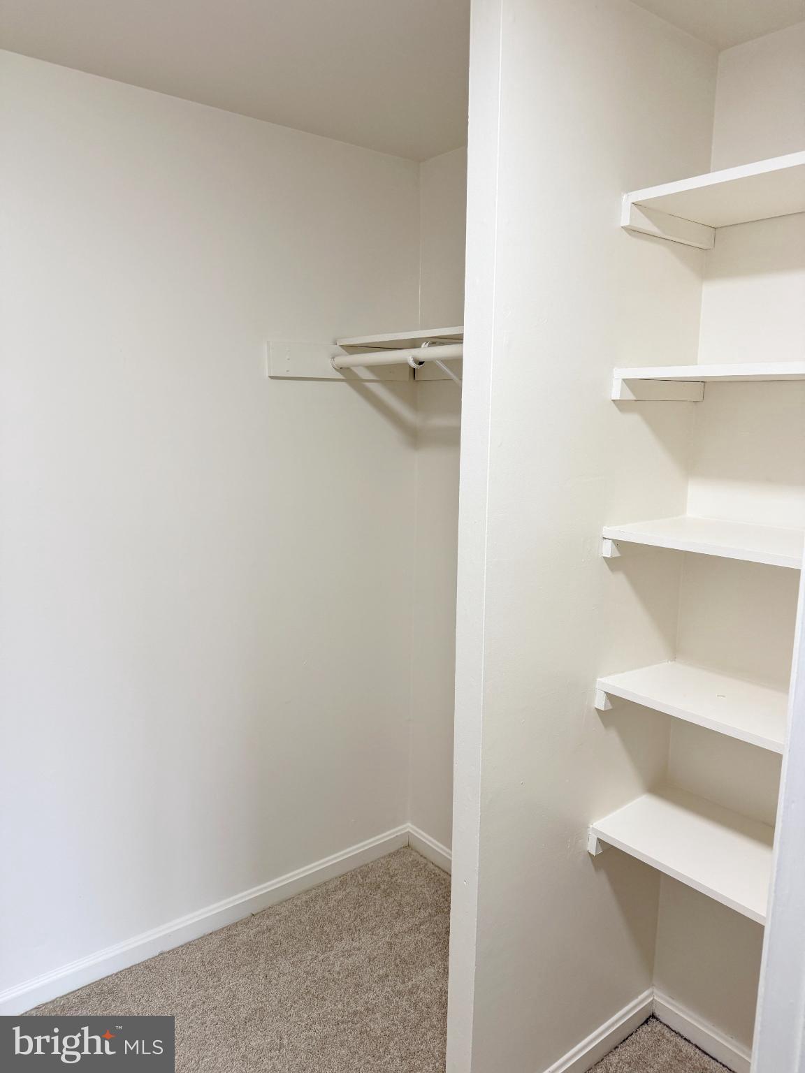 THE HIGHLANDS - Residential