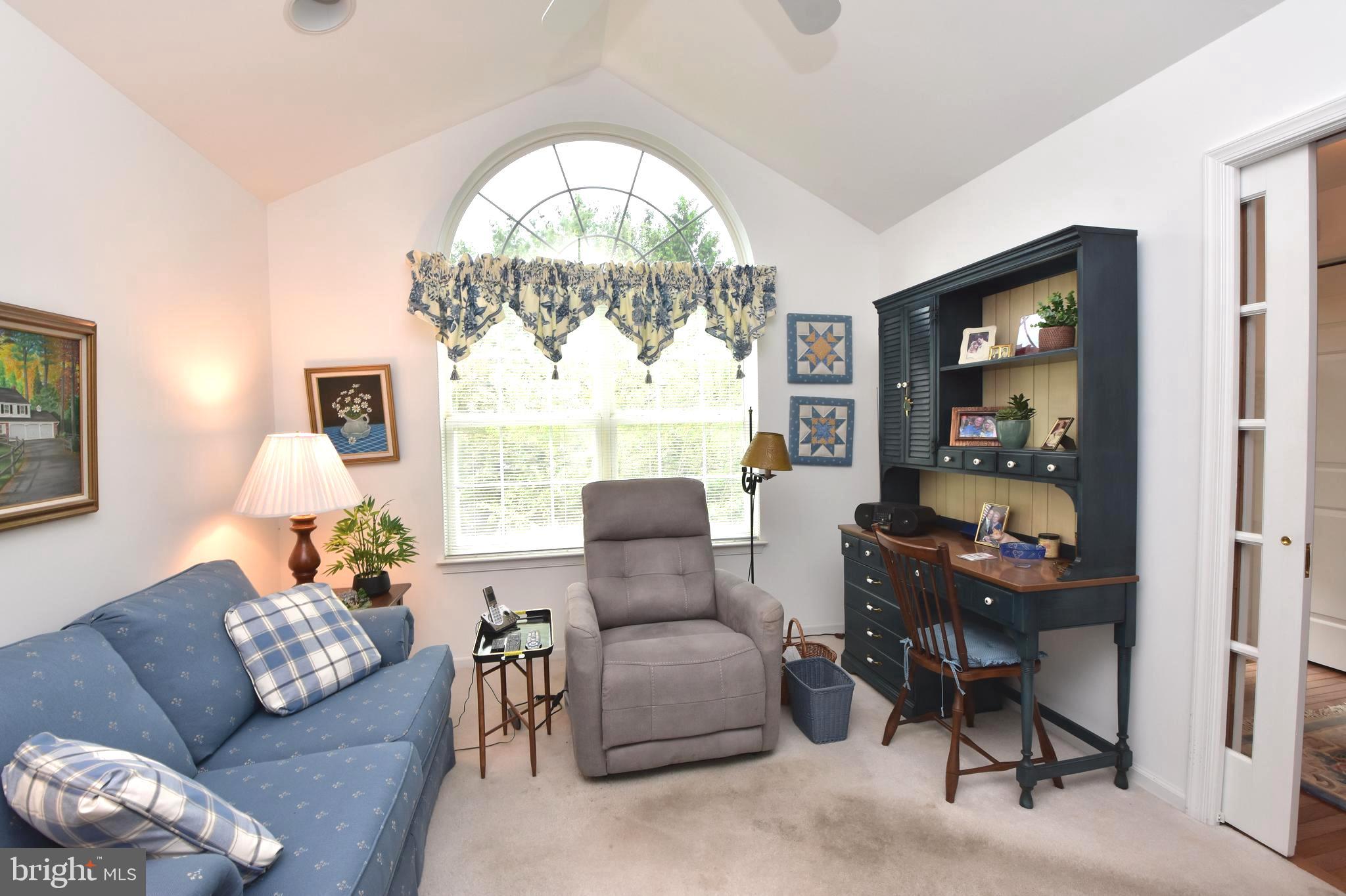 LIONSGATE - Residential