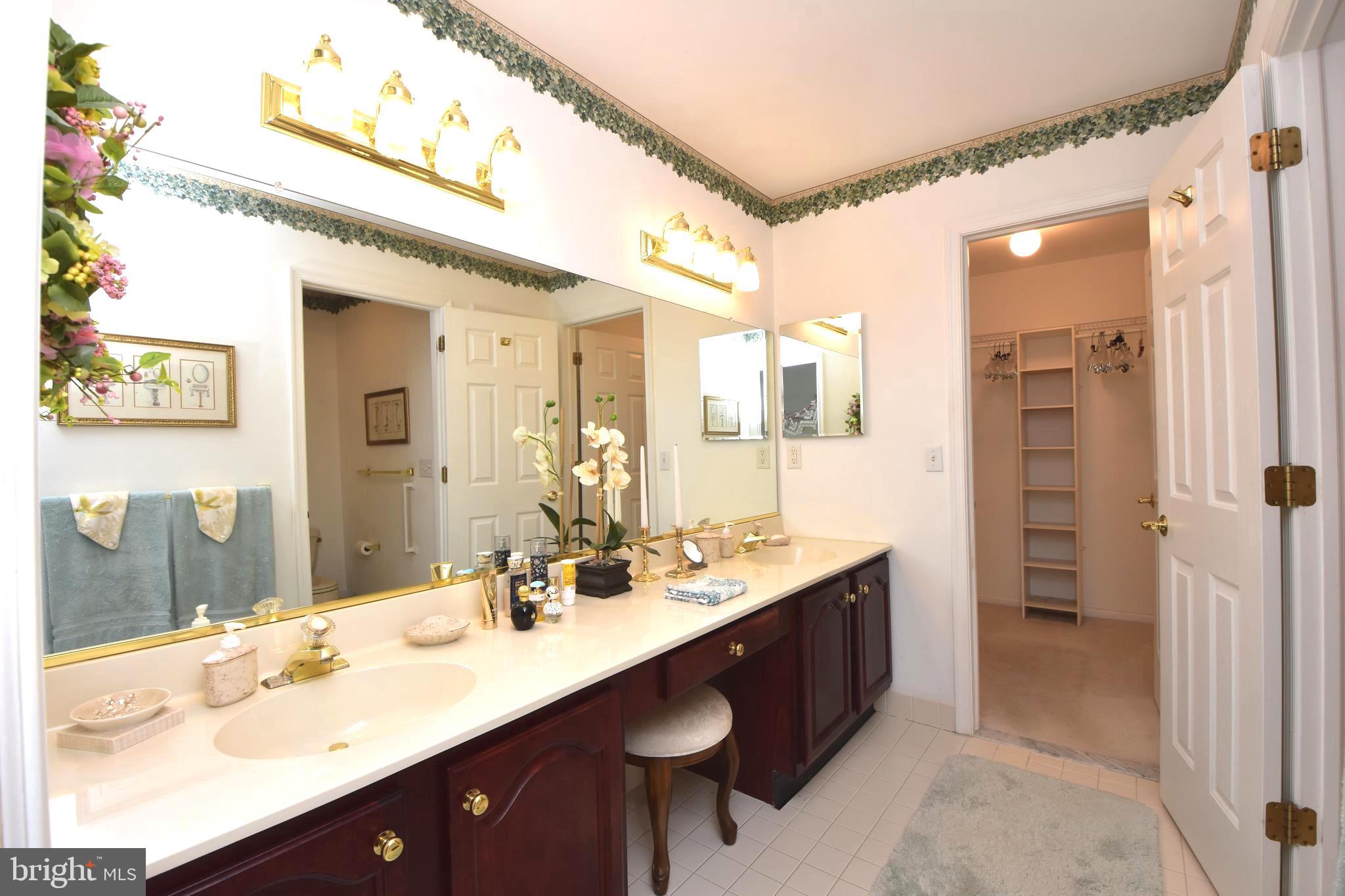 LIONSGATE - Residential