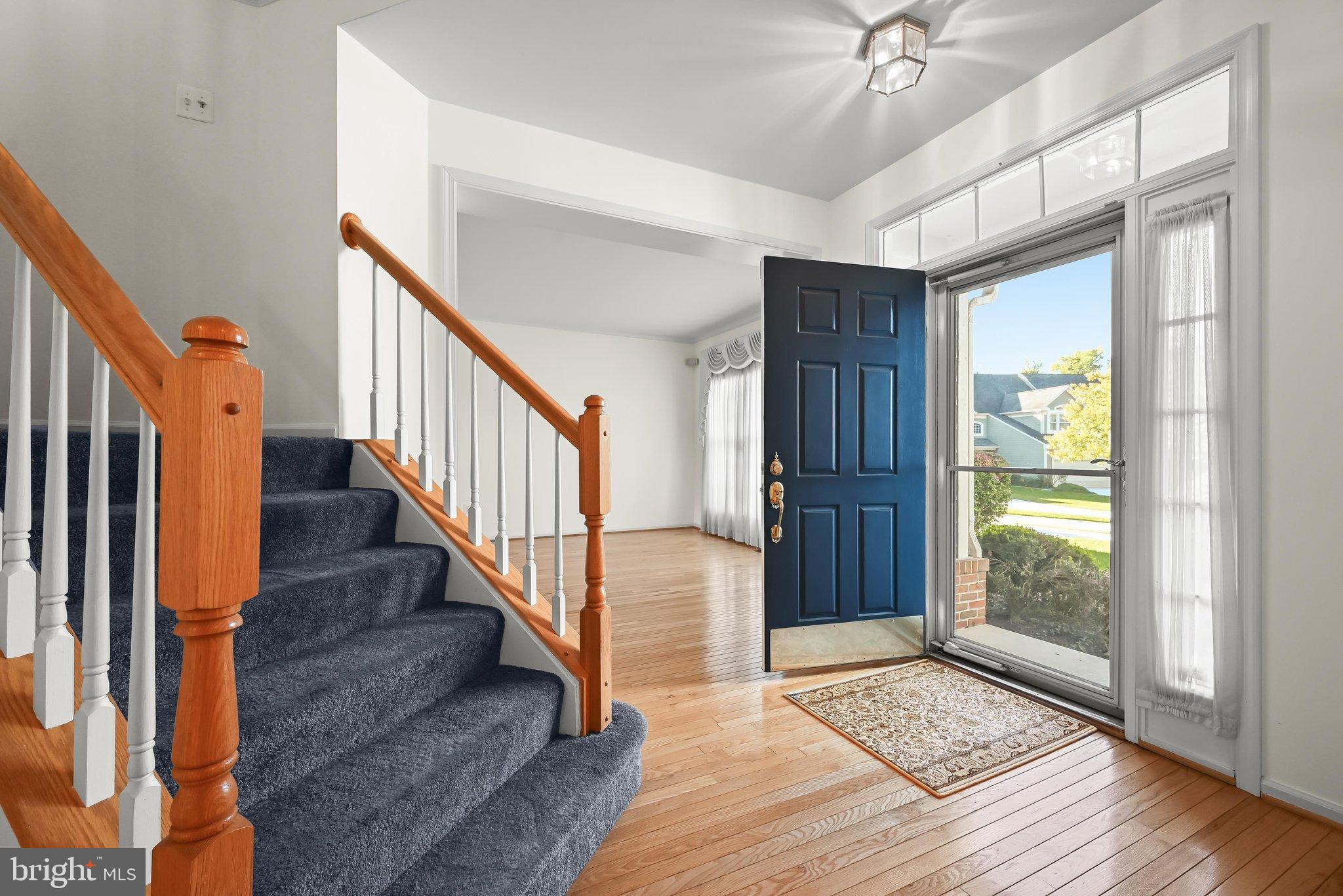 9 HAY PASTURE COURT