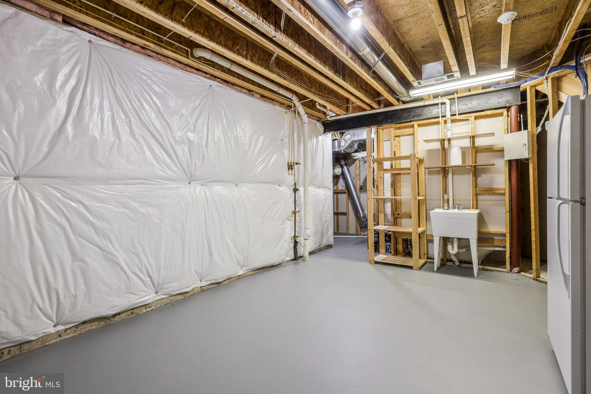 RESERVE AT MARTINS POINT - Residential