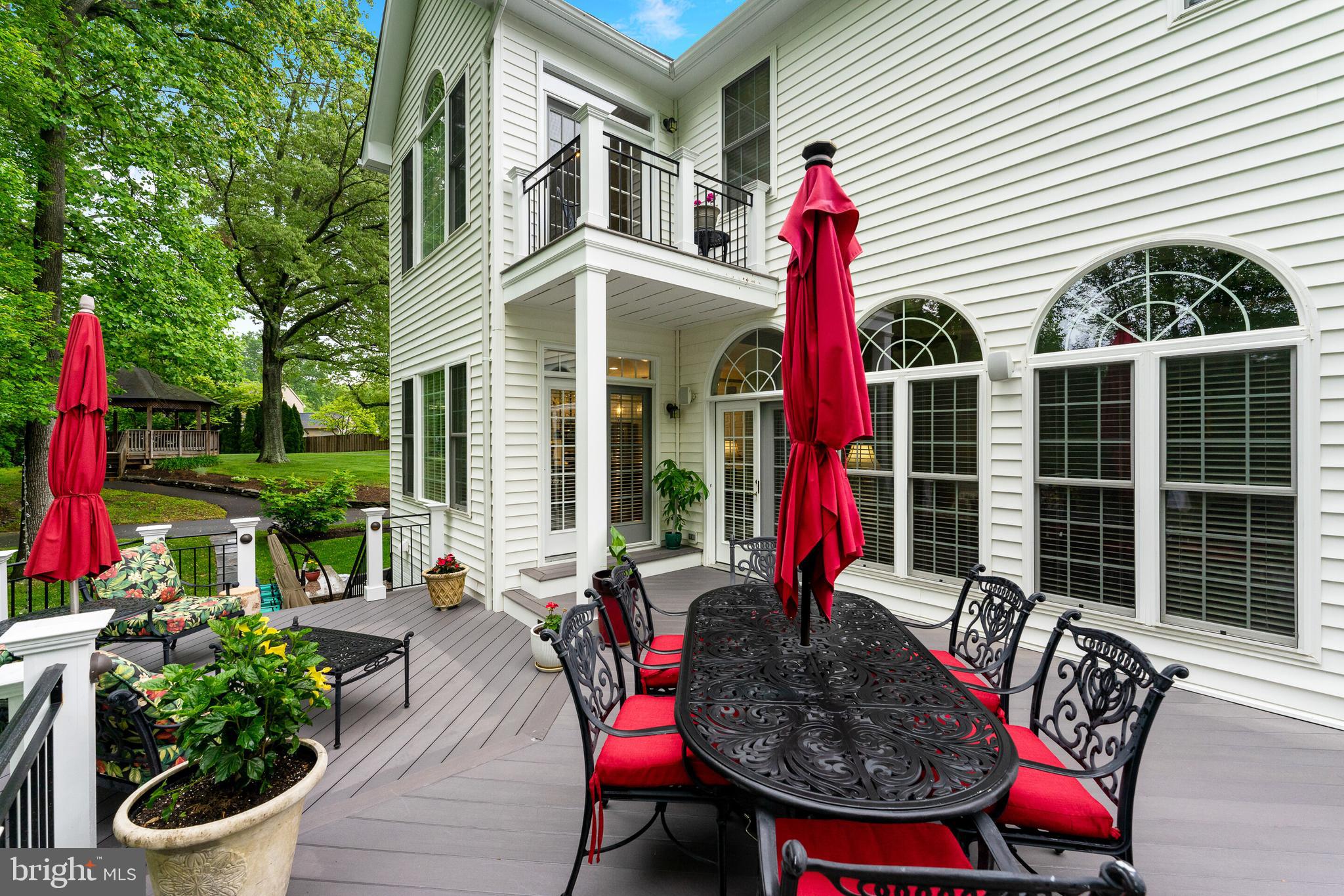 RESERVE AT MARTINS POINT - Residential