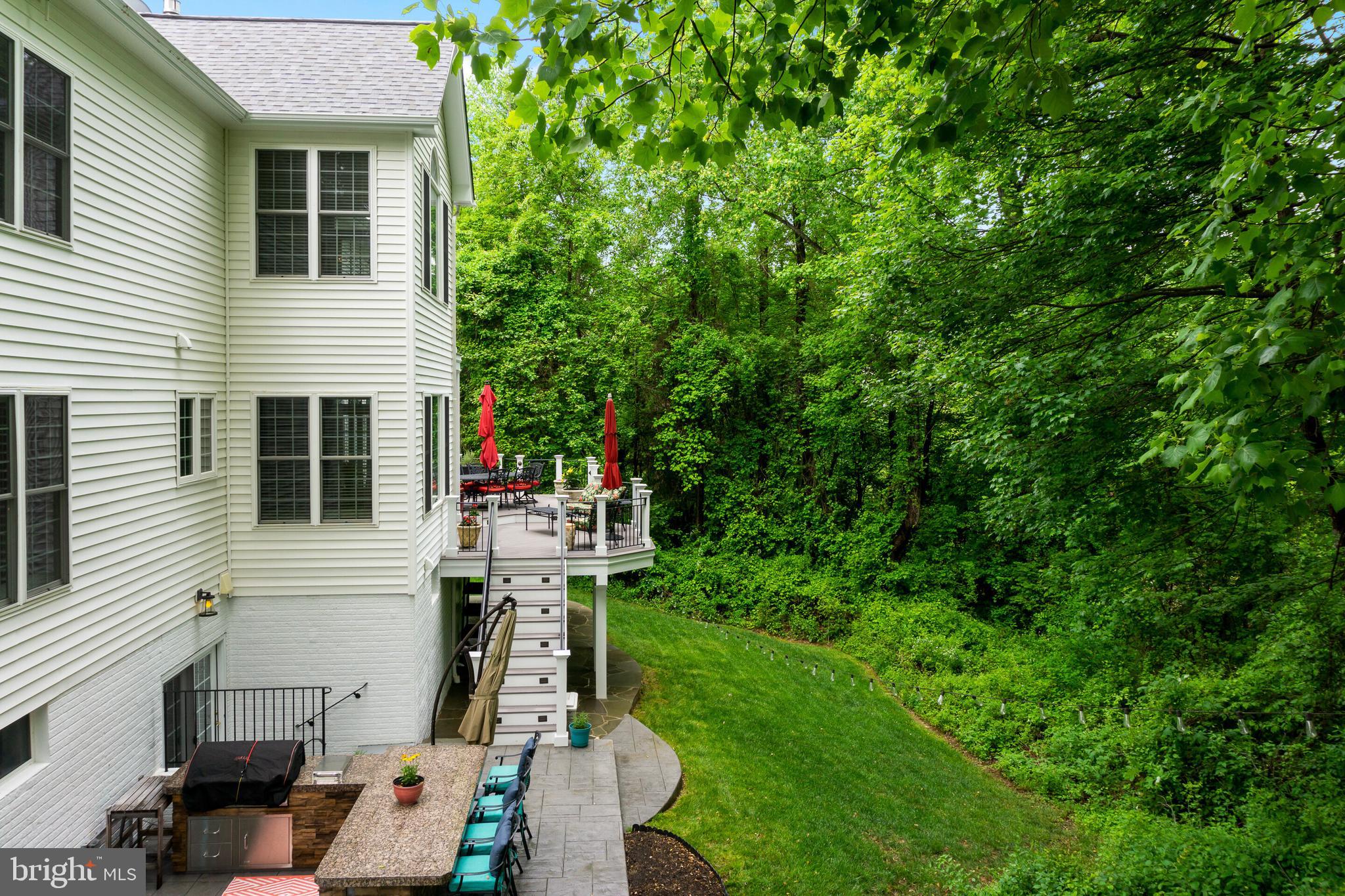 RESERVE AT MARTINS POINT - Residential