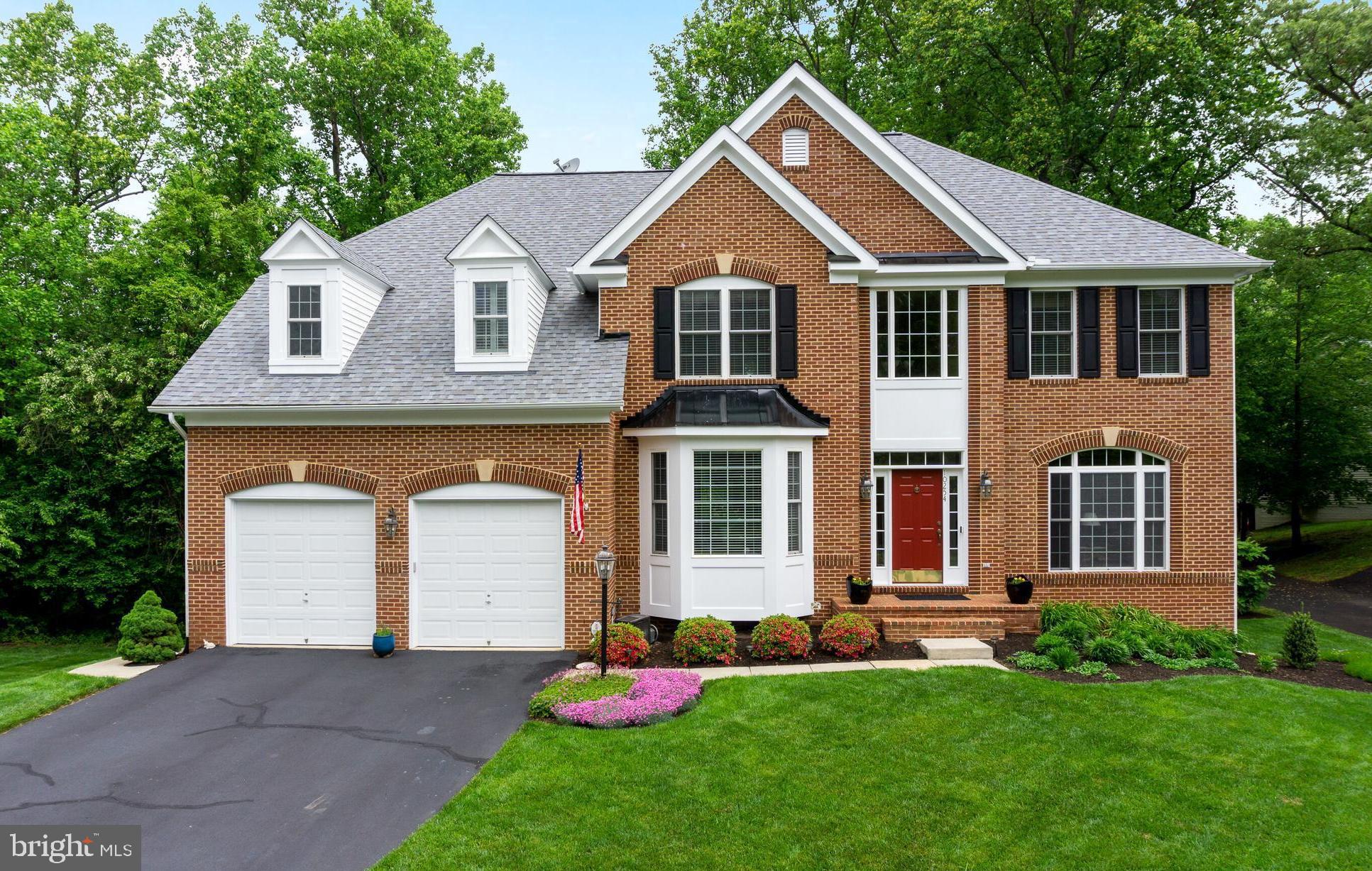 RESERVE AT MARTINS POINT - Residential