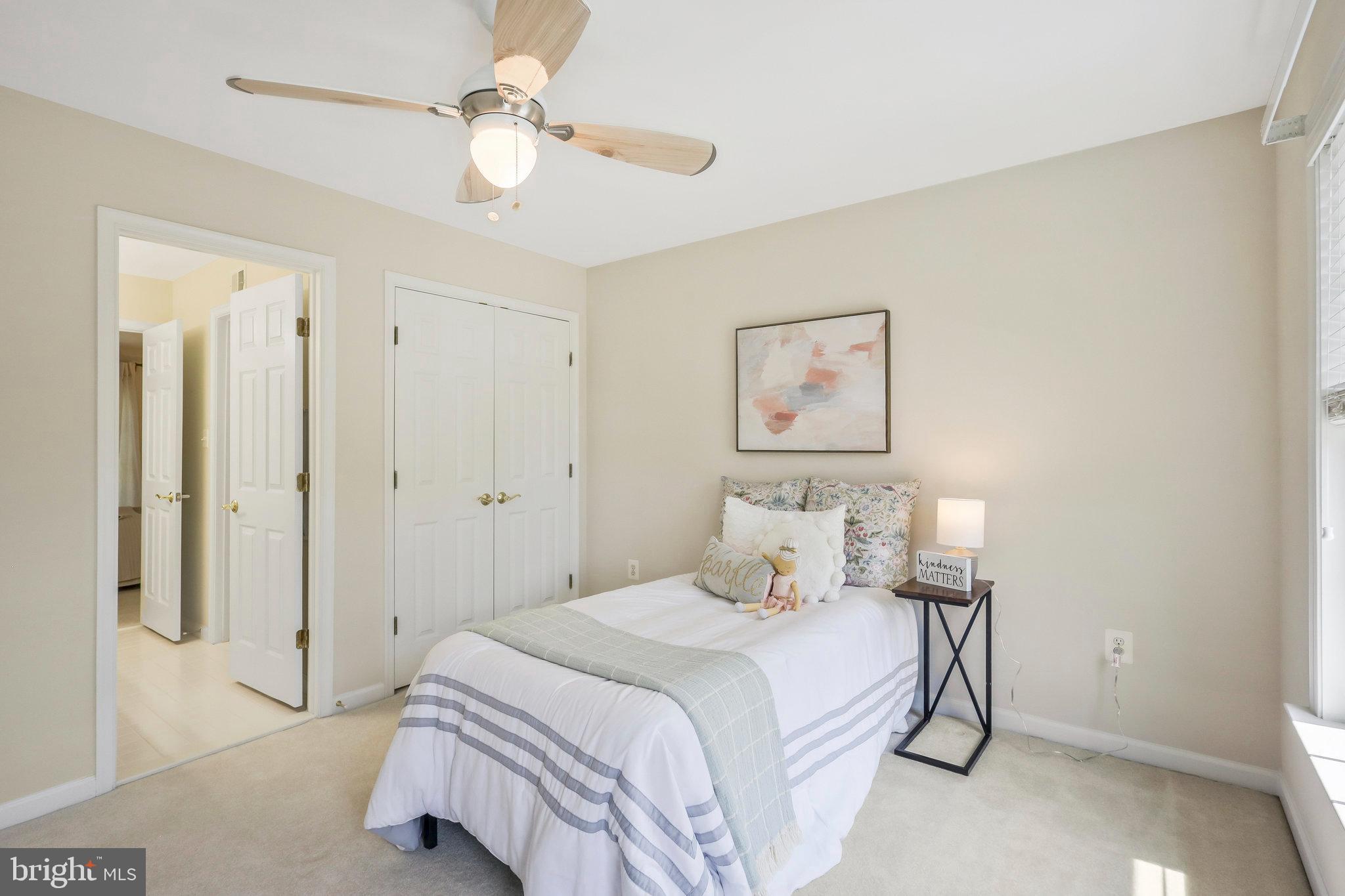 RESERVE AT MARTINS POINT - Residential