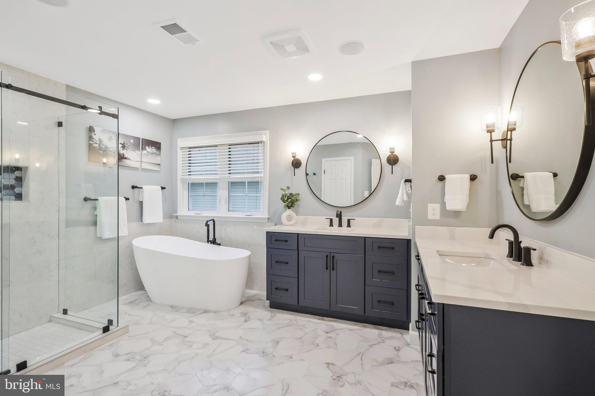 RESERVE AT MARTINS POINT - Residential