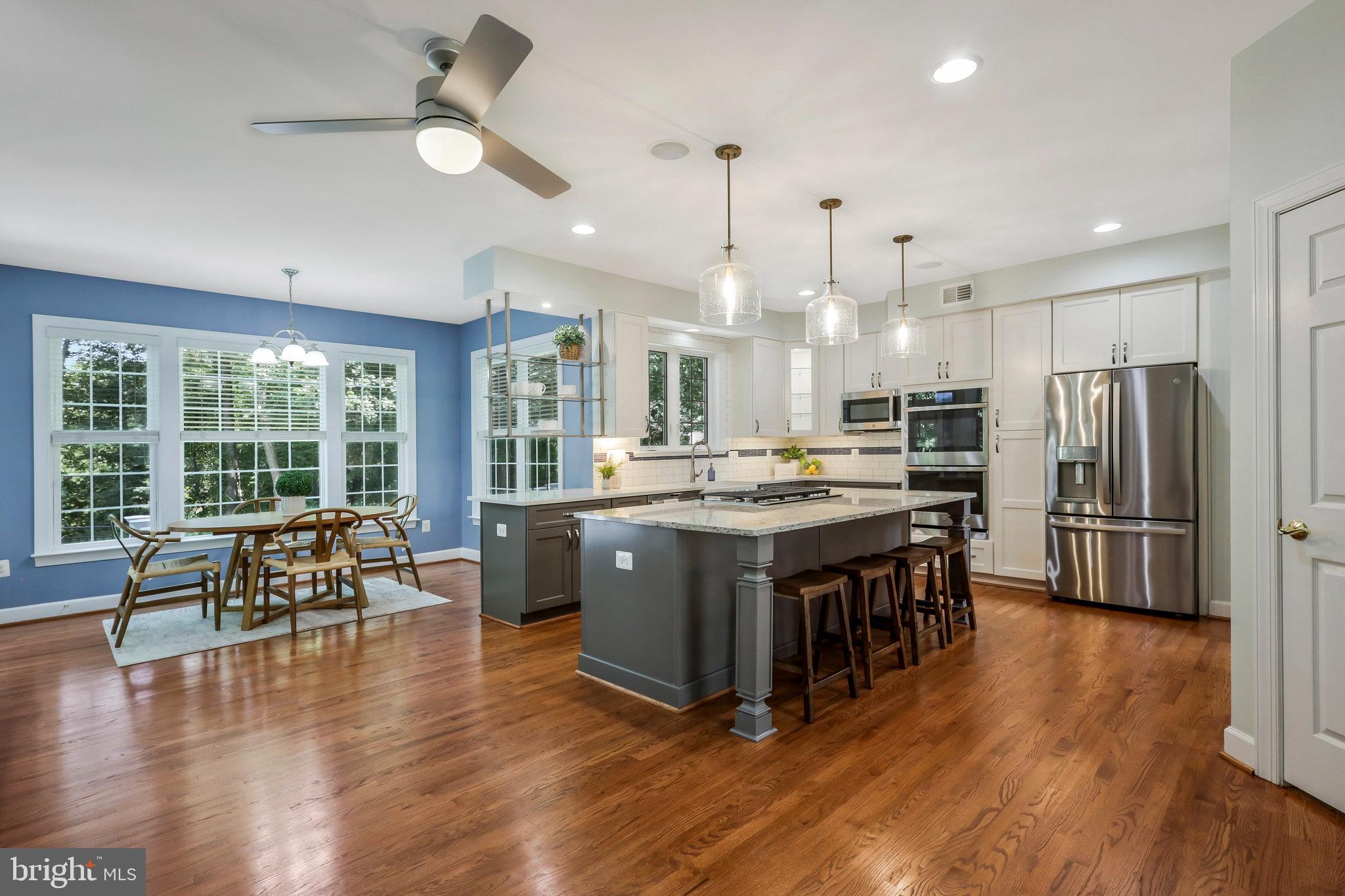 RESERVE AT MARTINS POINT - Residential