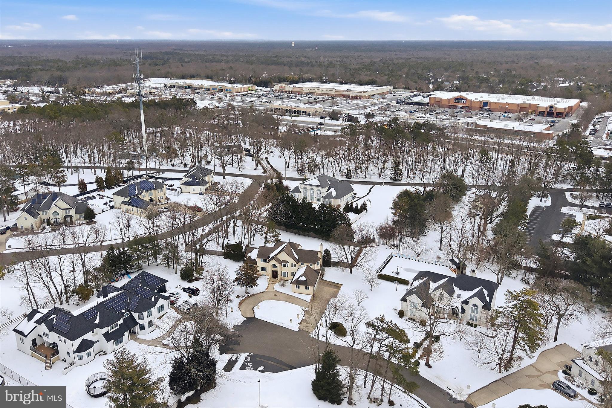 HUNTINGTON RIDGE - Residential