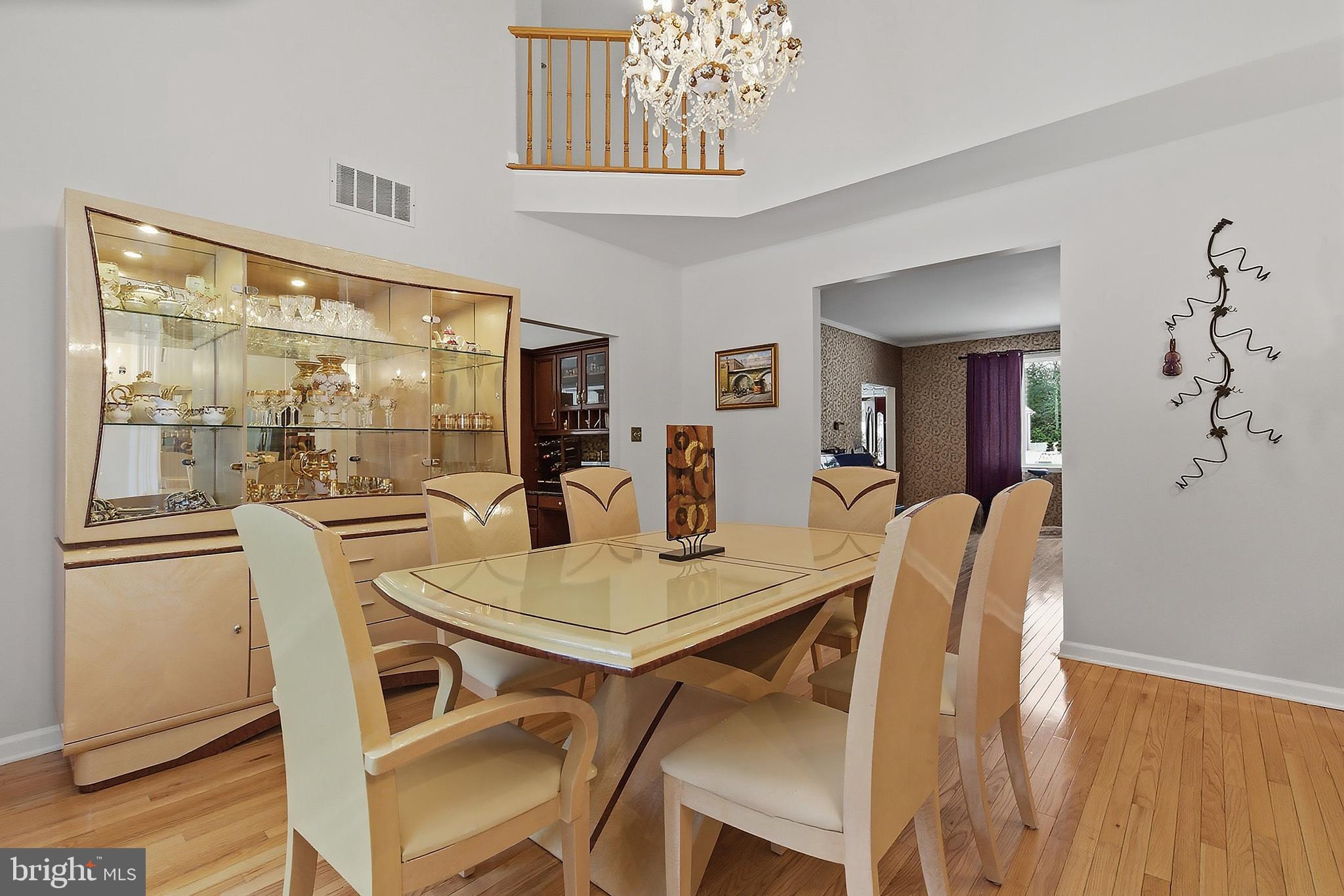 HUNTINGTON RIDGE - Residential