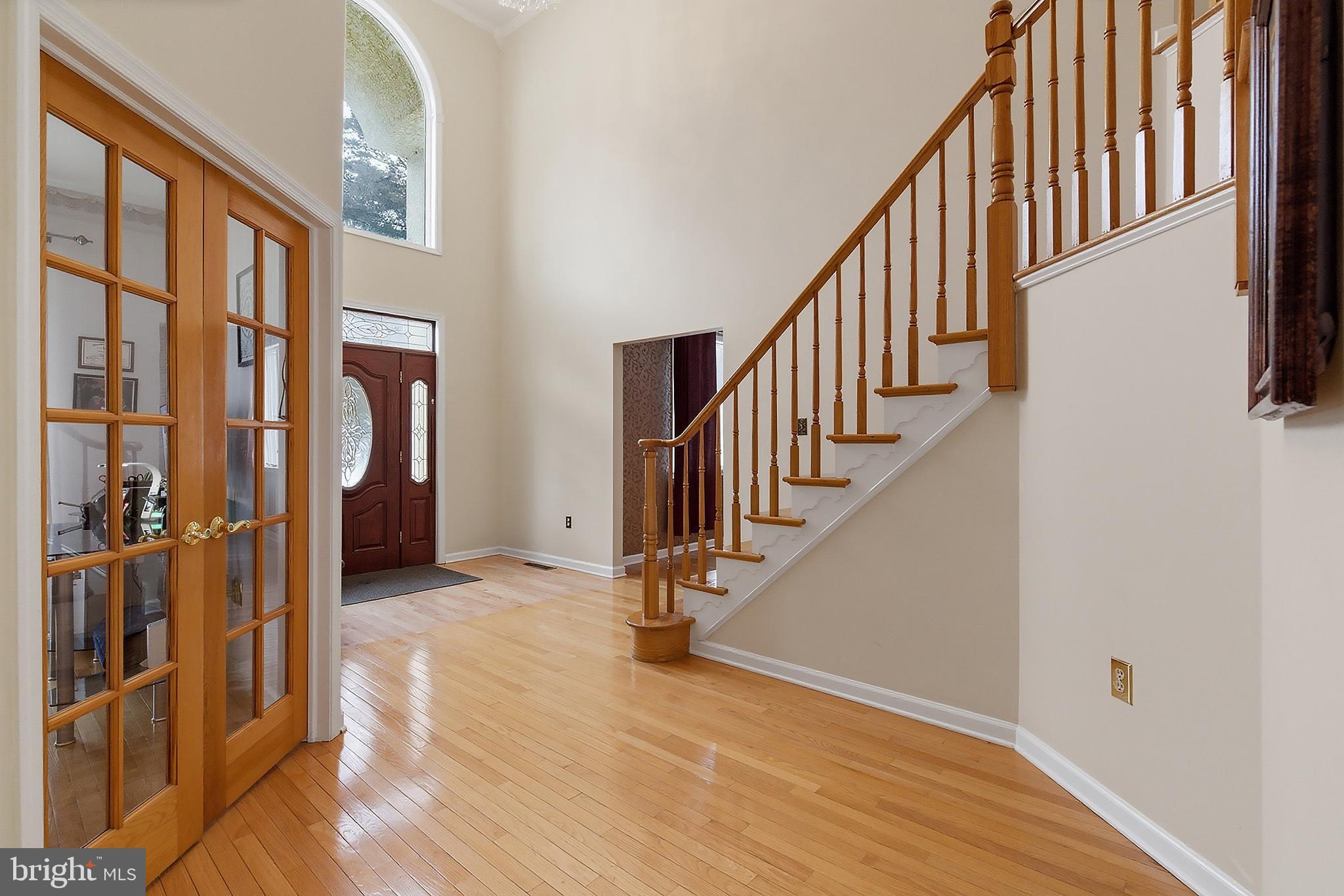 HUNTINGTON RIDGE - Residential