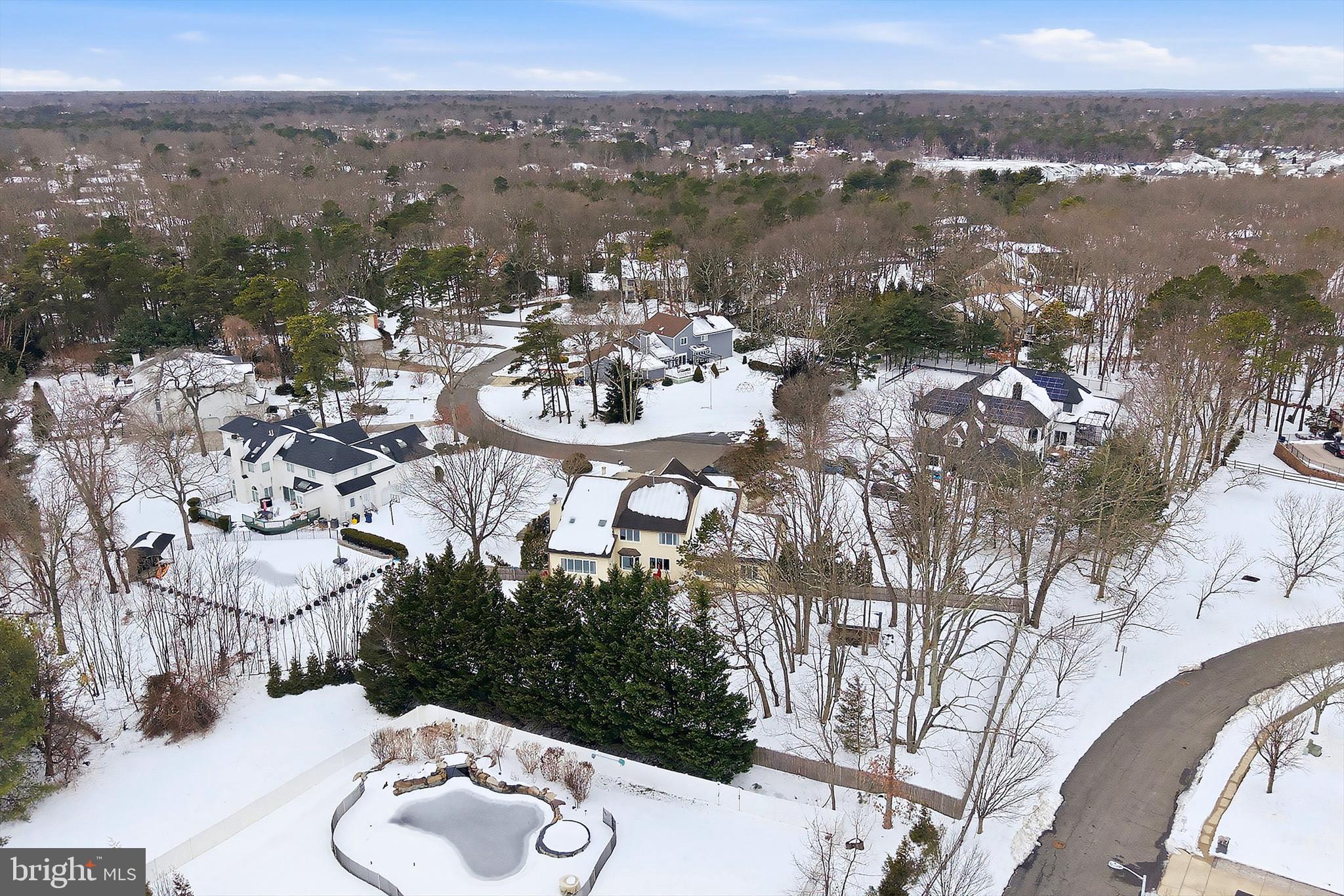 HUNTINGTON RIDGE - Residential