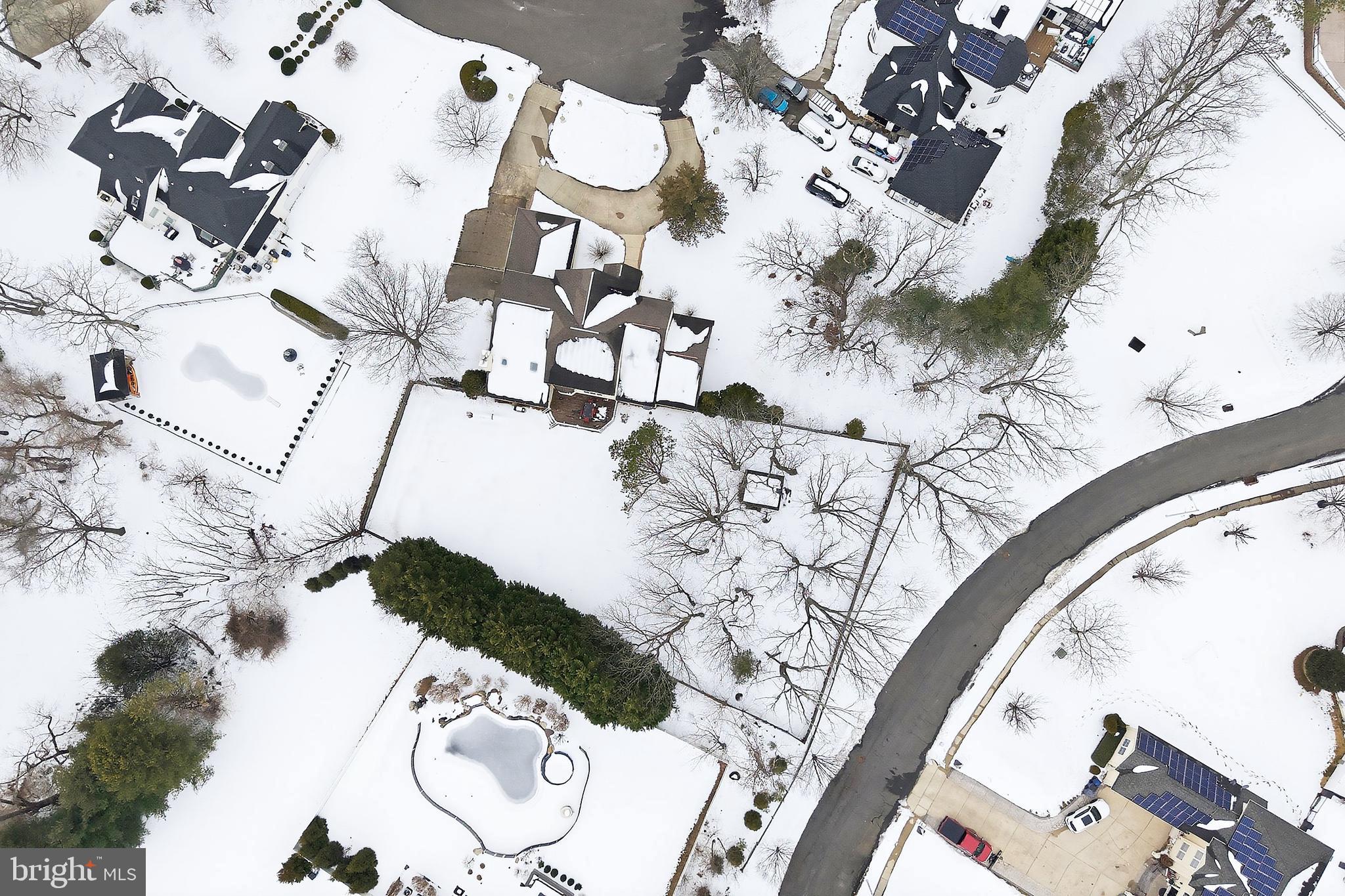 HUNTINGTON RIDGE - Residential