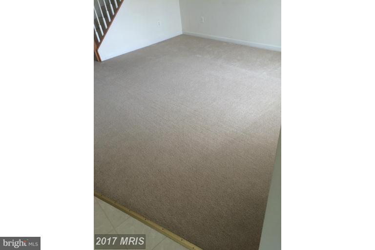 SOUTH RIDING - Residential Lease