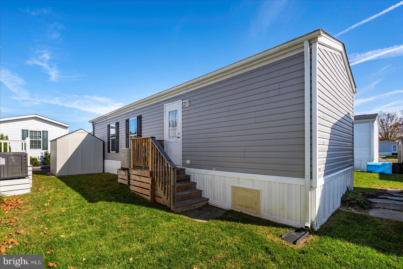 SALT LIFE PARK LLC - Residential