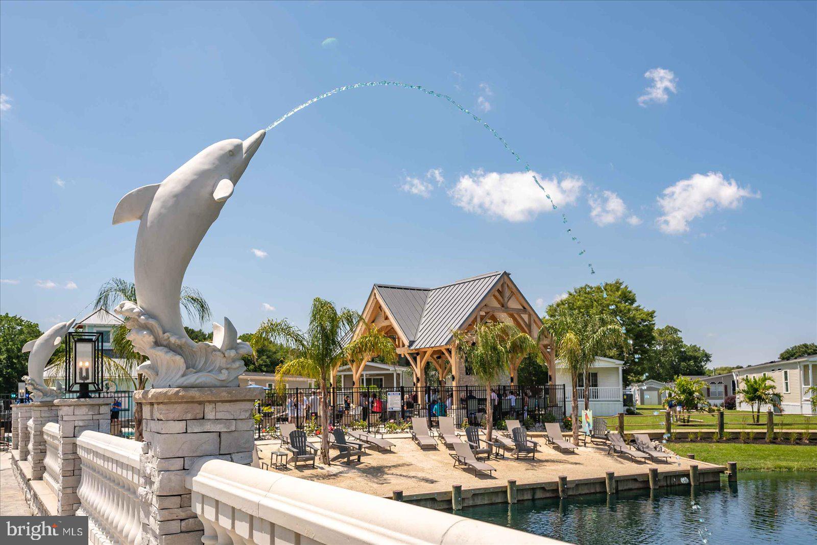 SALT LIFE PARK LLC - Residential