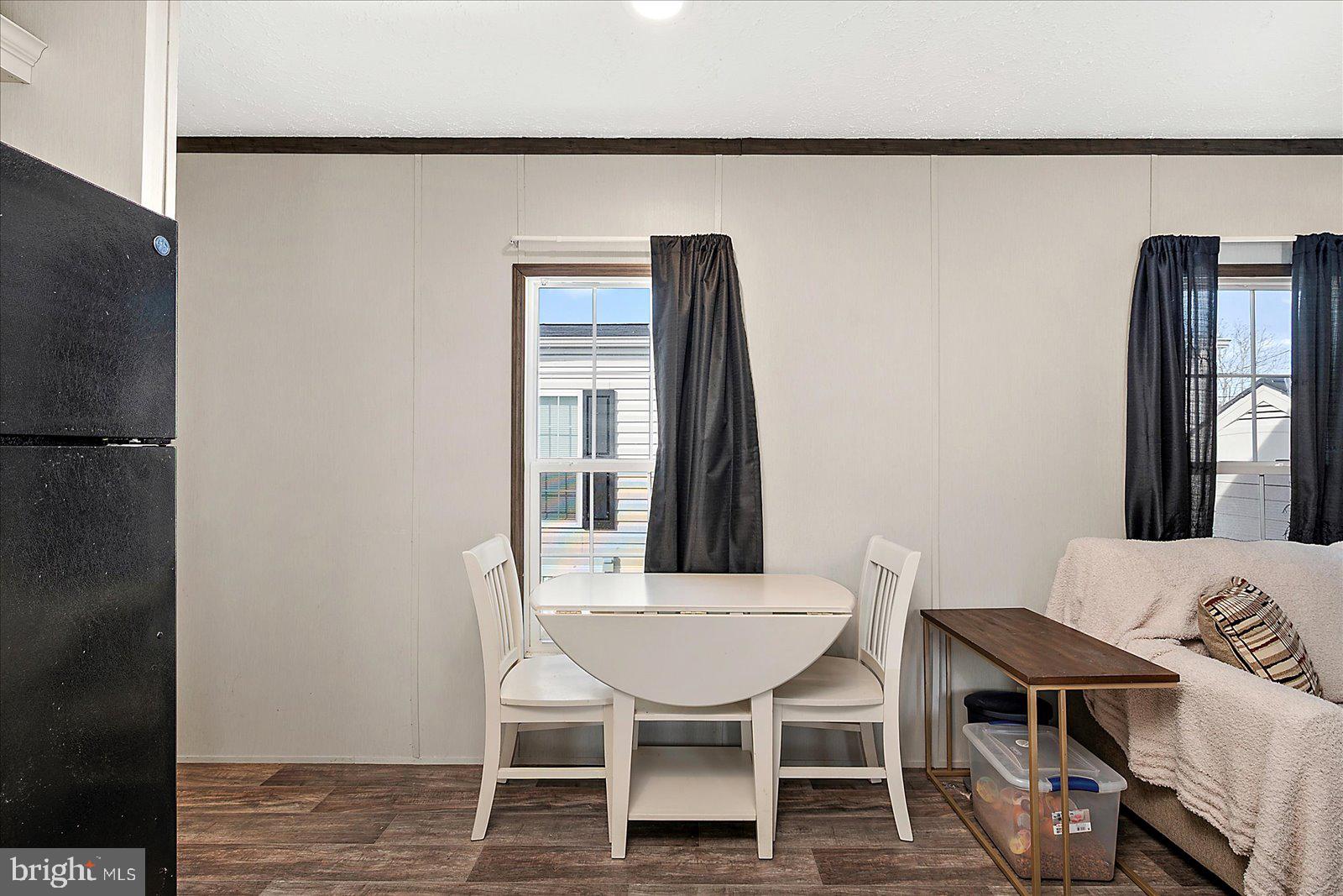 SALT LIFE PARK LLC - Residential