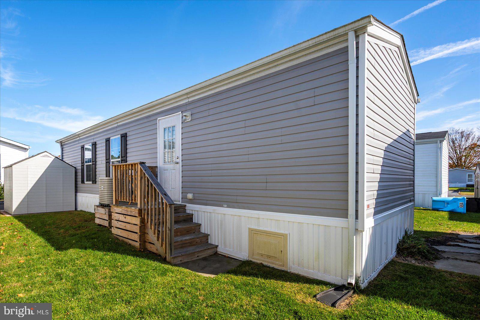 SALT LIFE PARK LLC - Residential