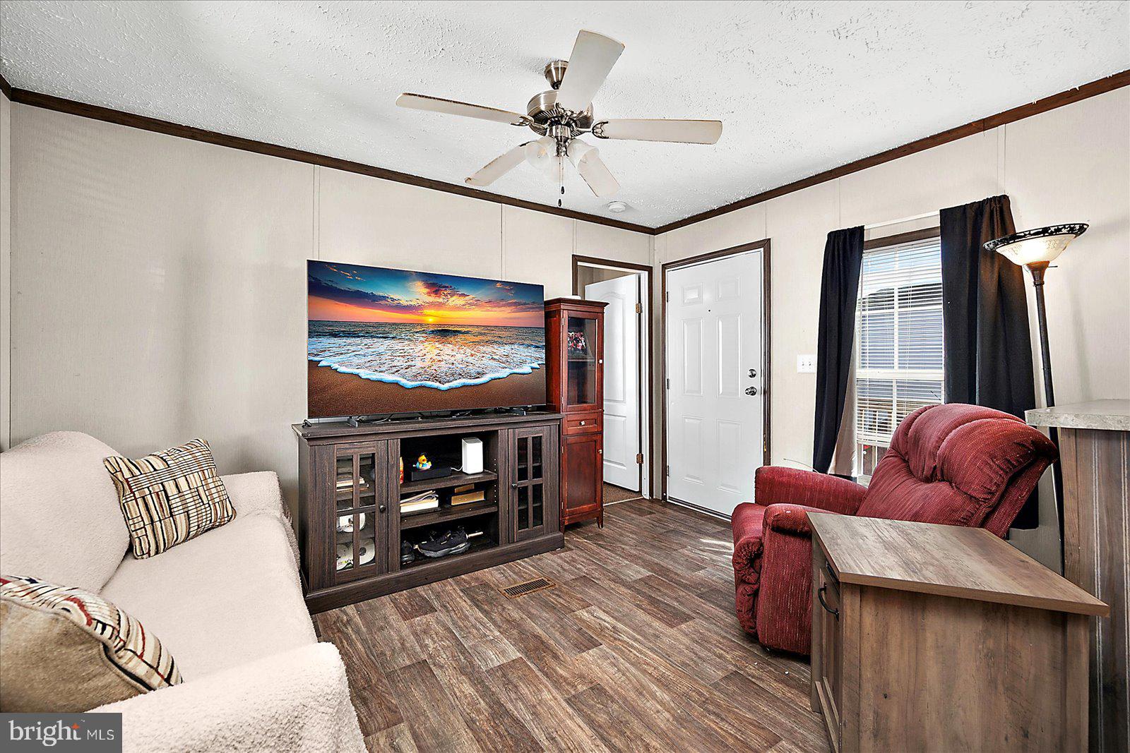 SALT LIFE PARK LLC - Residential