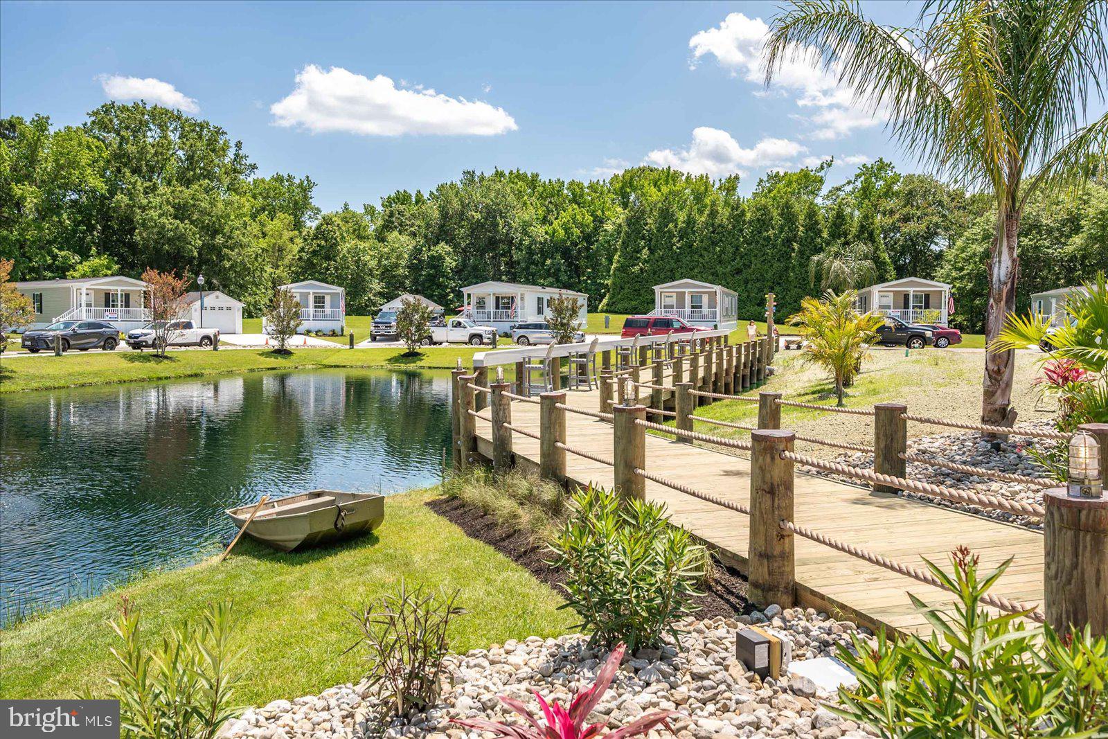 SALT LIFE PARK LLC - Residential