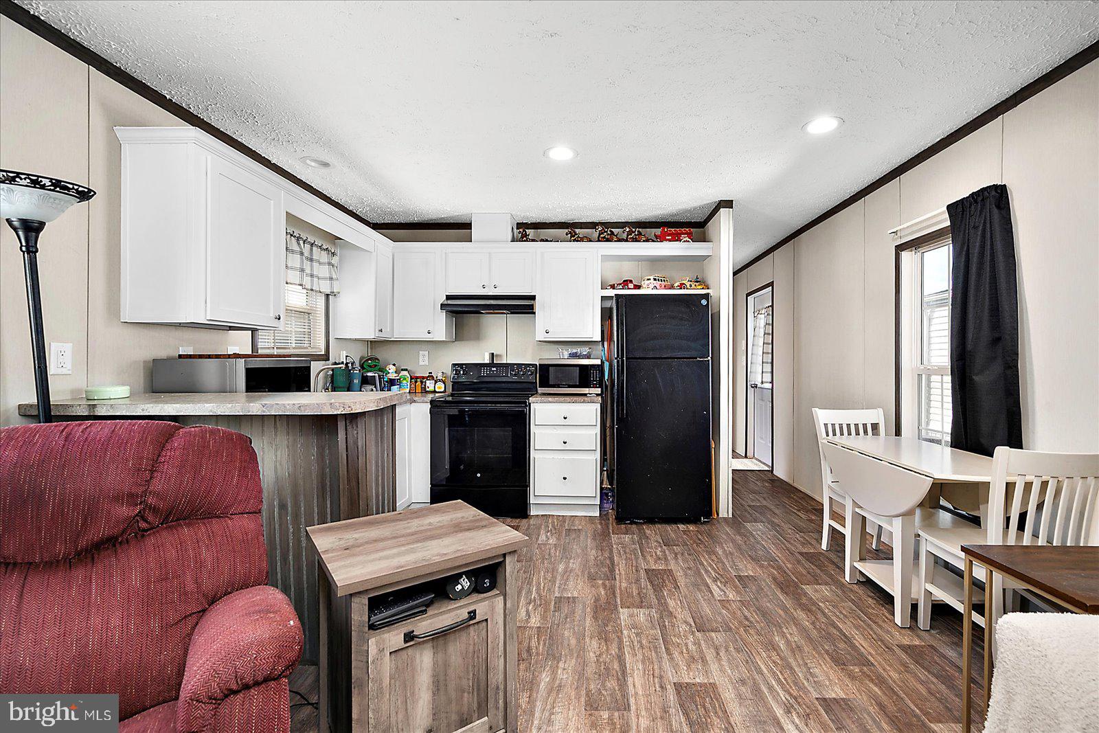 SALT LIFE PARK LLC - Residential