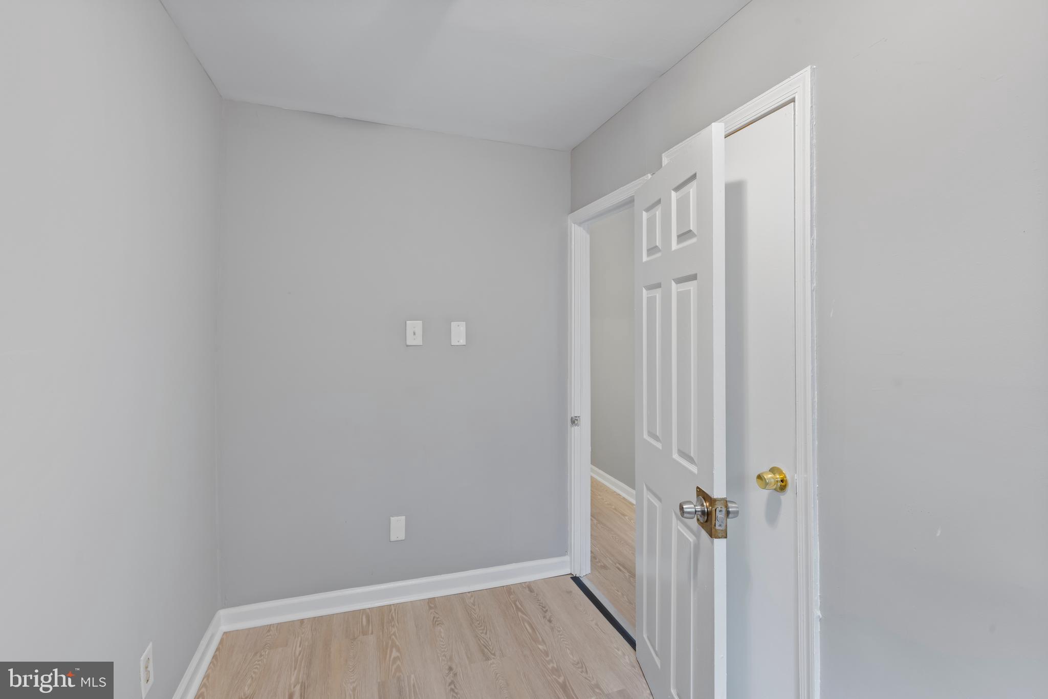 BROOKLYN - Residential