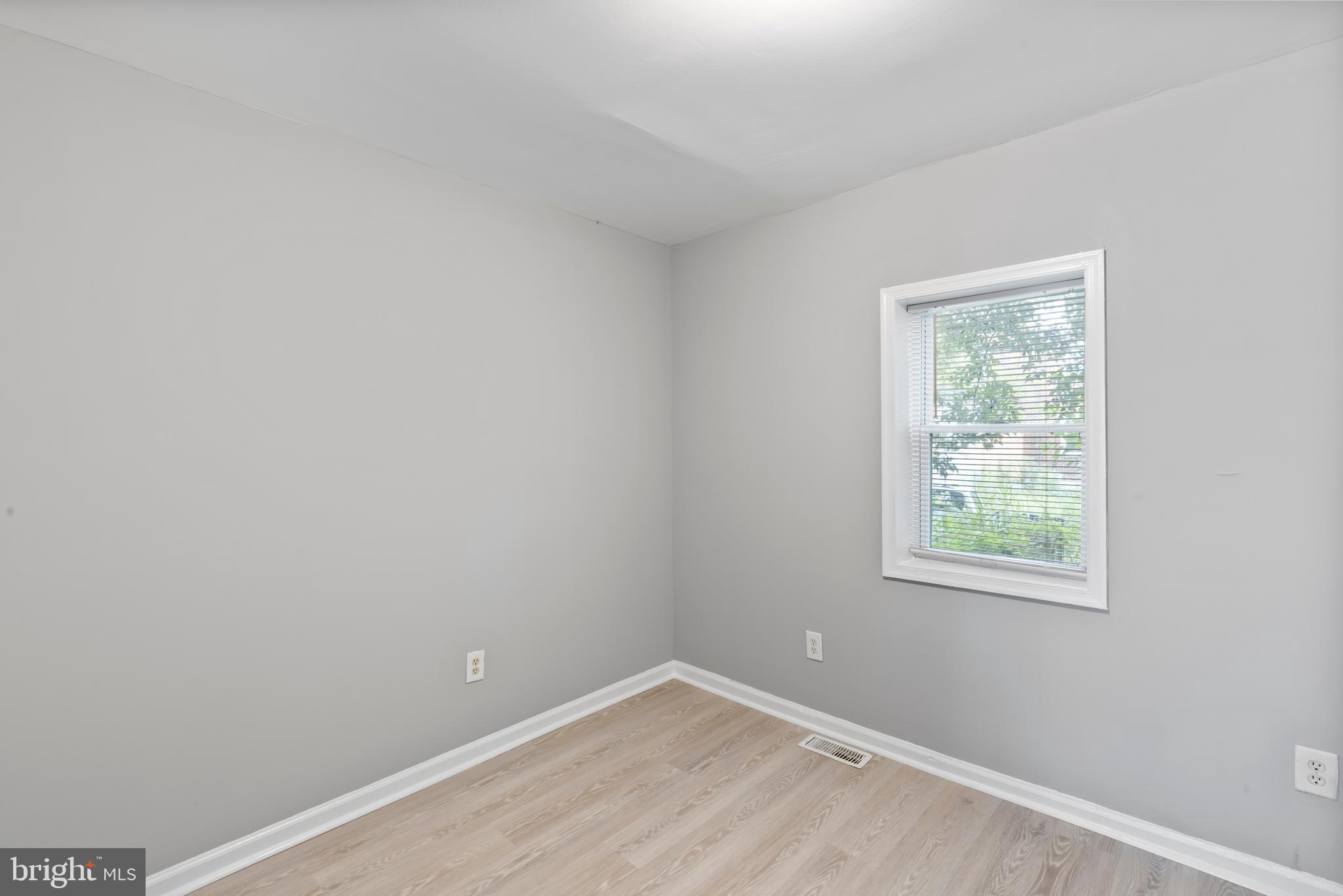 BROOKLYN - Residential