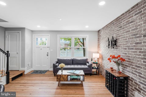 Photo of 4782 21st Road N, ARLINGTON, VA 22207 (MLS # VAAR2066328)