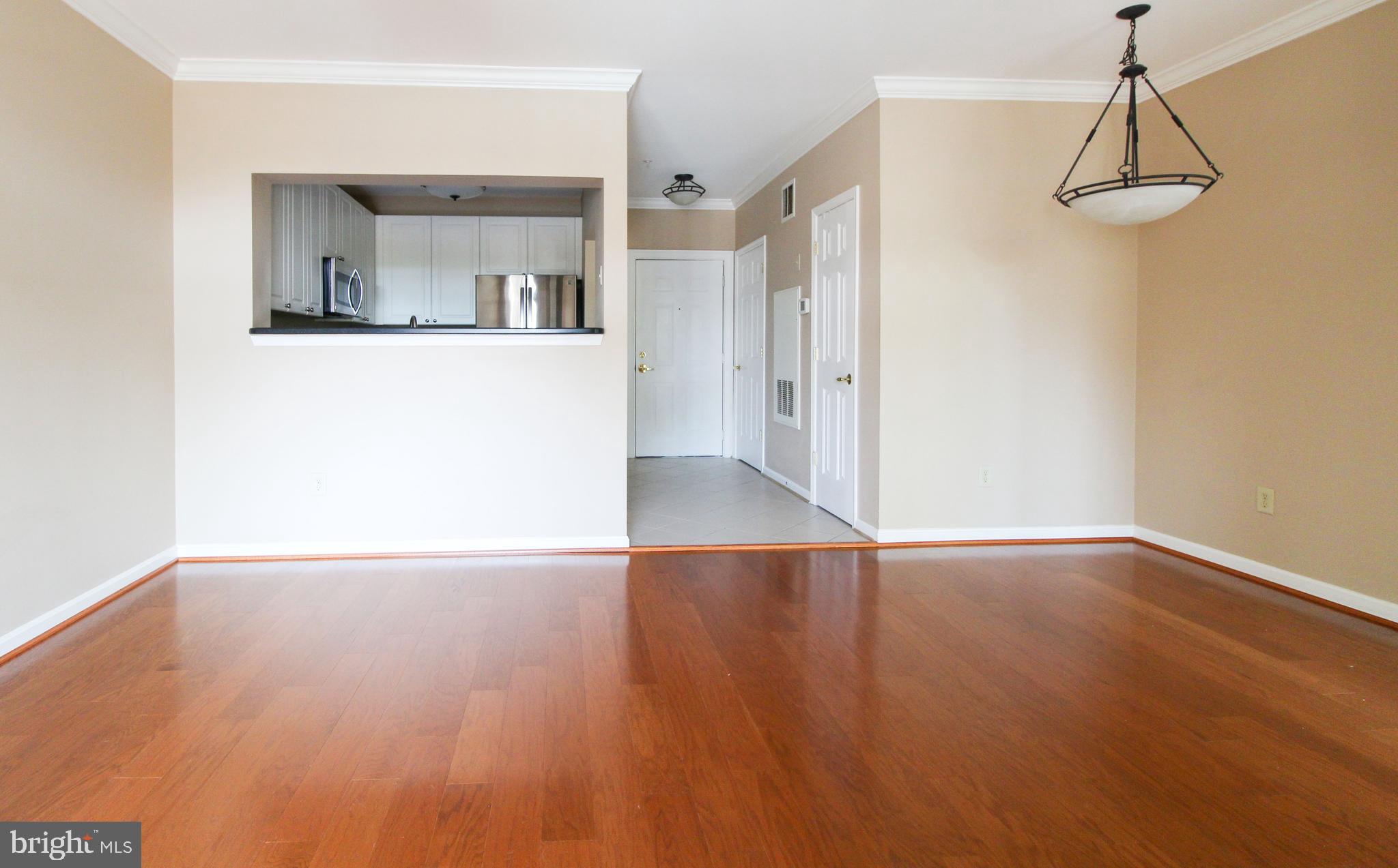 MAIN STREET - Residential Lease