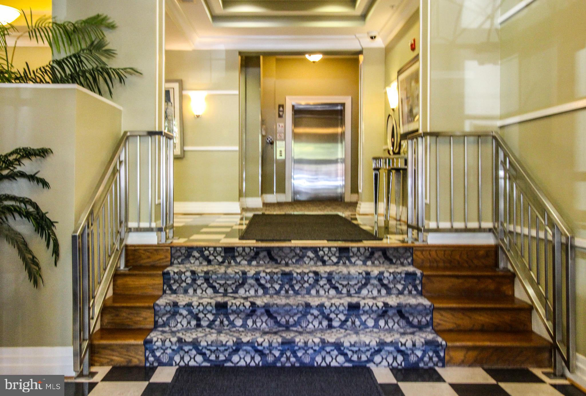 MAIN STREET - Residential Lease