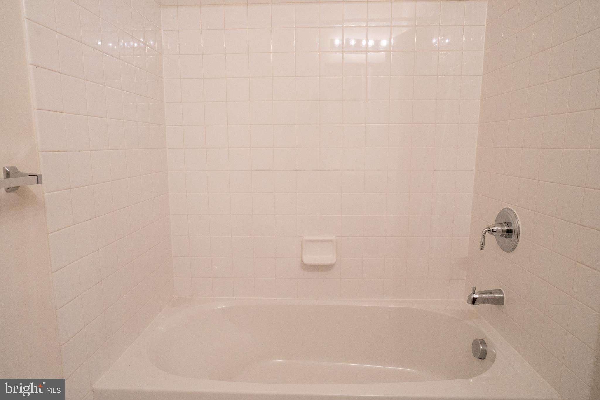 SOUTH RIDING - Residential Lease