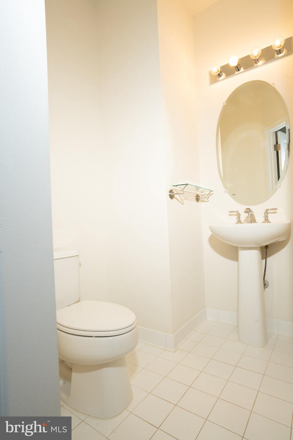 SOUTH RIDING - Residential Lease