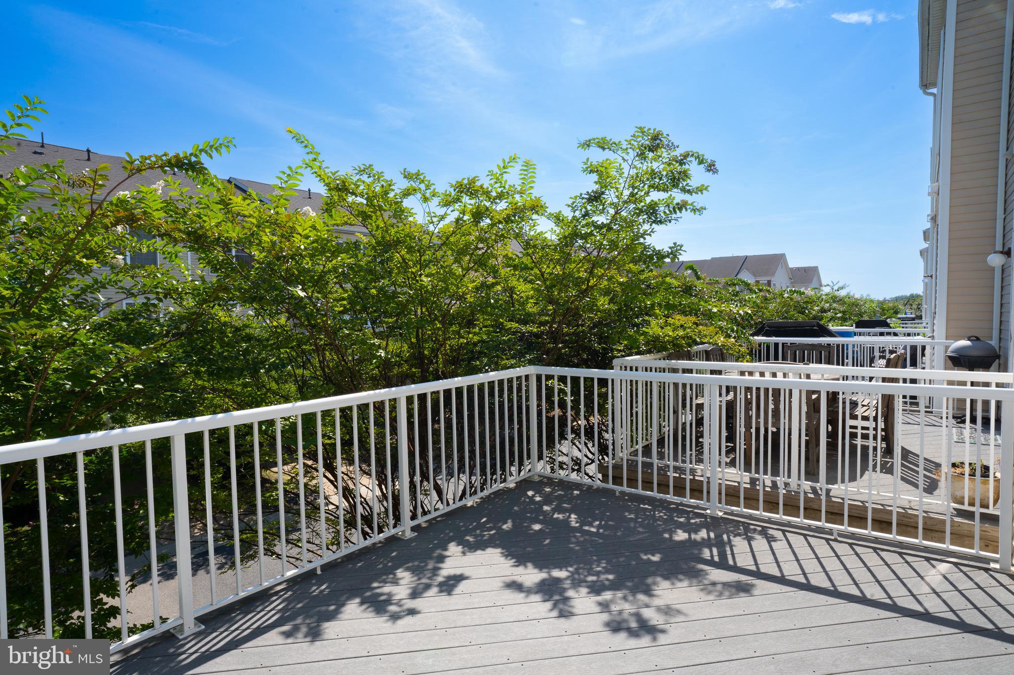 SOUTH RIDING - Residential Lease