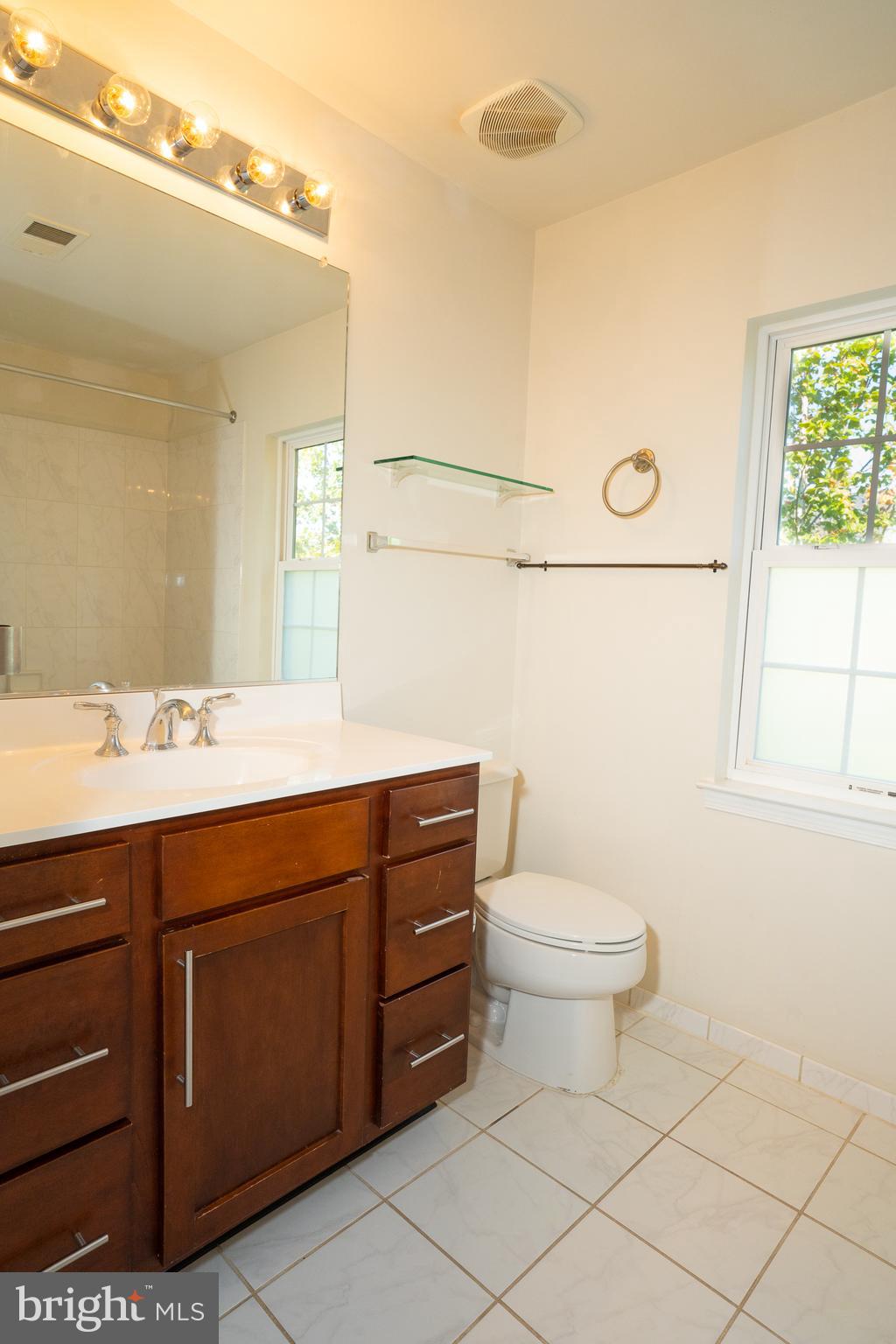 SOUTH RIDING - Residential Lease