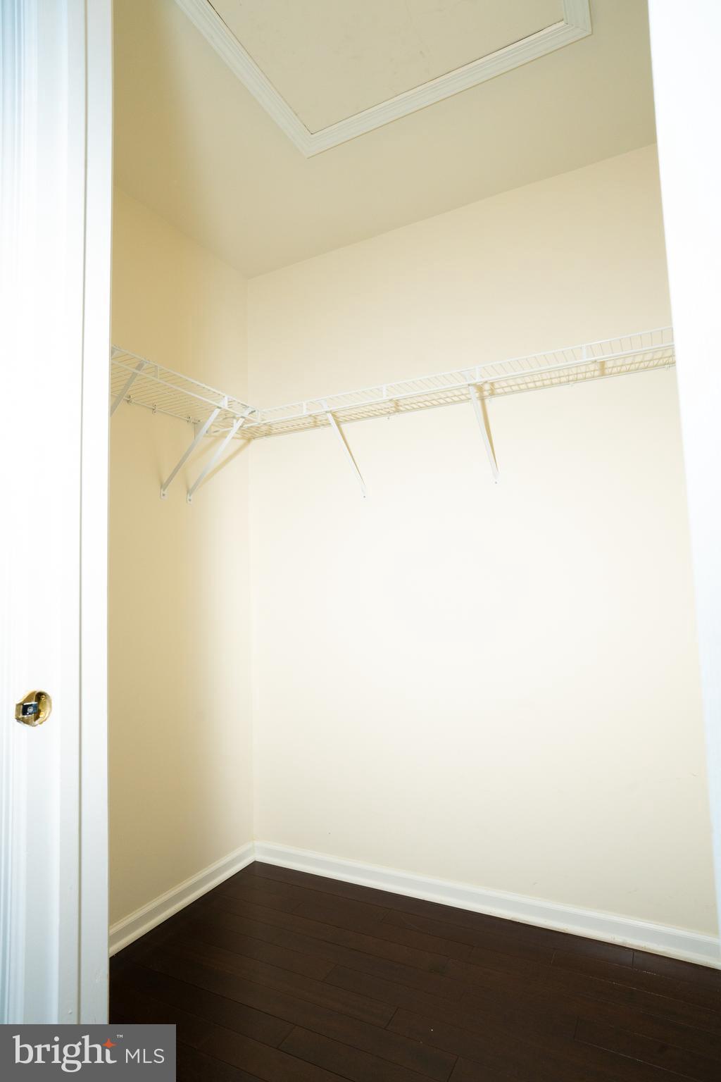 SOUTH RIDING - Residential Lease