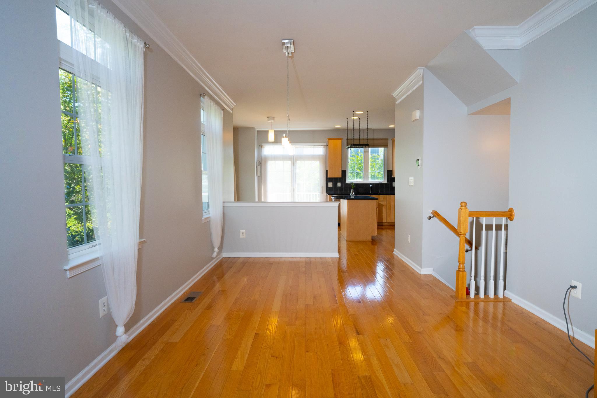 SOUTH RIDING - Residential Lease