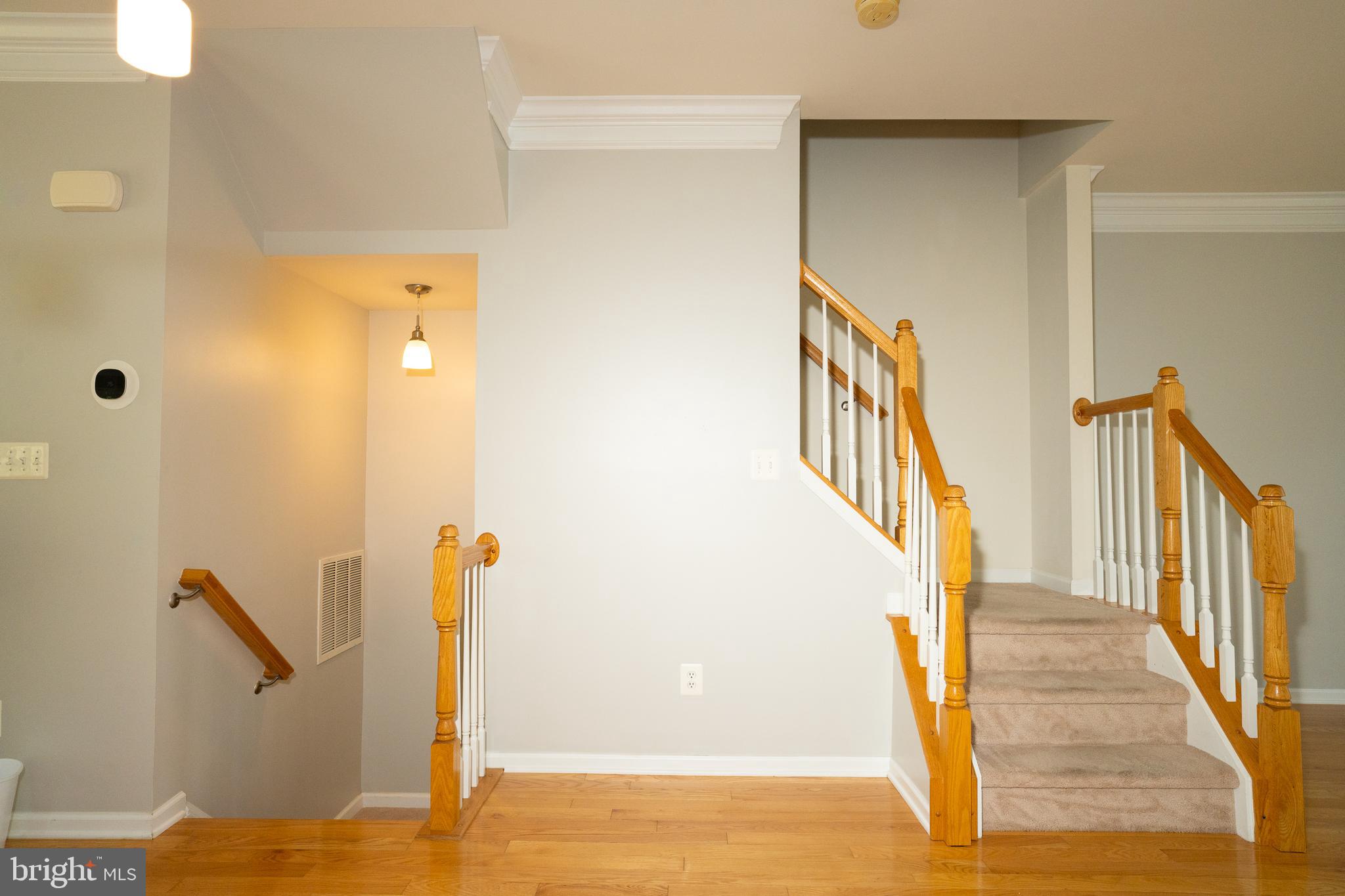 SOUTH RIDING - Residential Lease