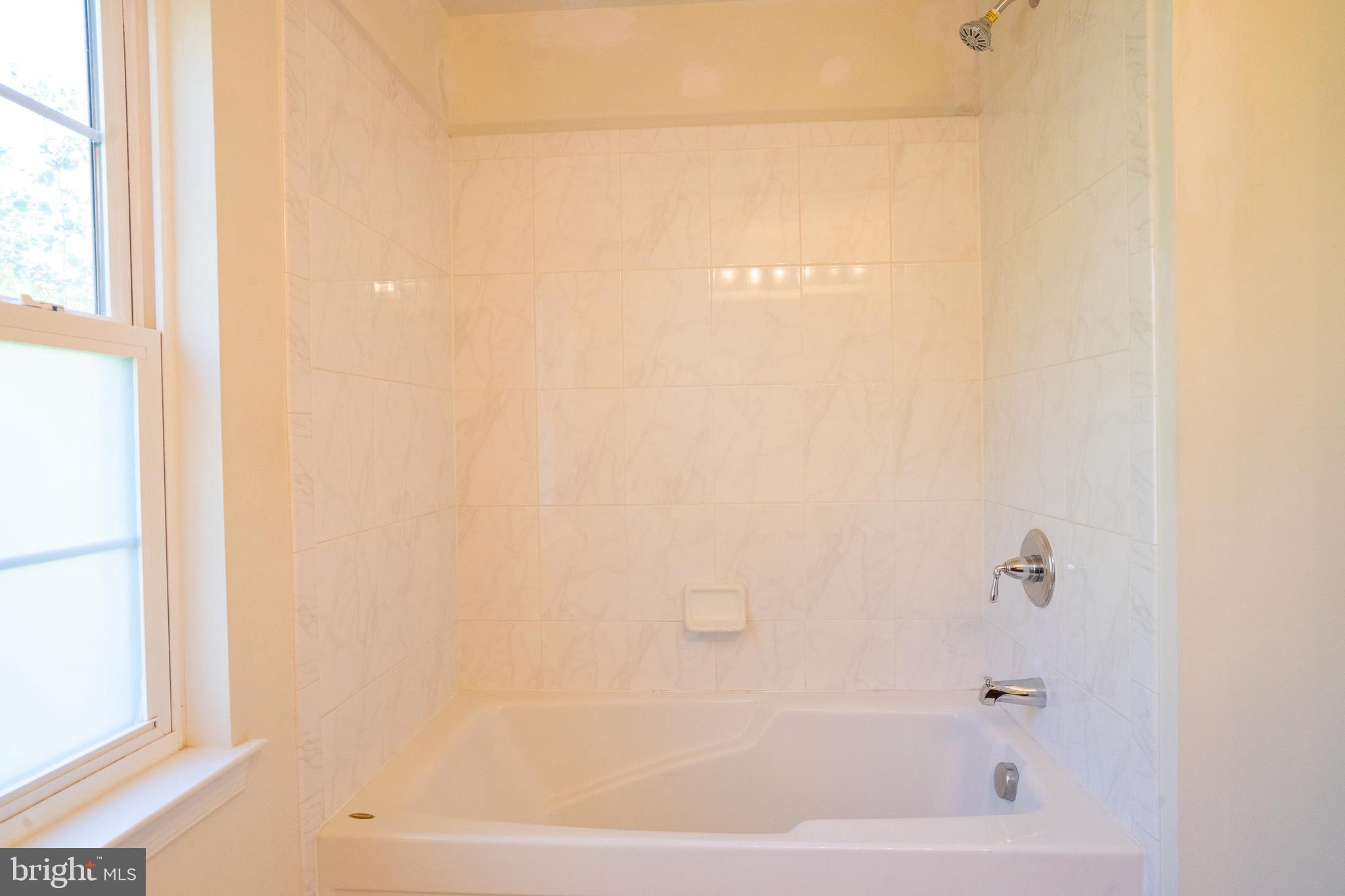 SOUTH RIDING - Residential Lease