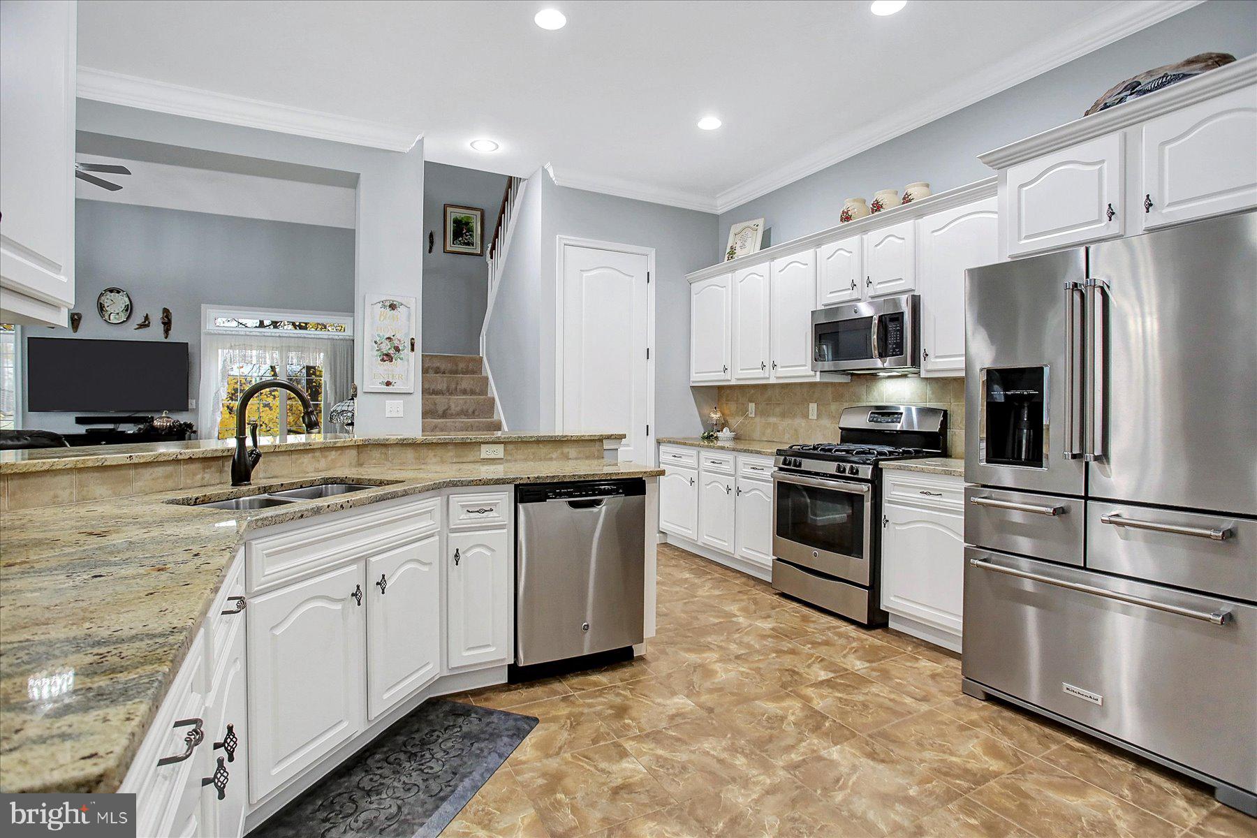 CARMELLA - Residential