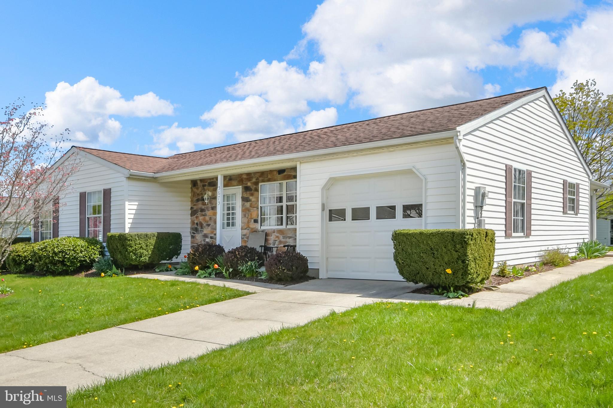 CRESTWOOD VILLAGE - Residential