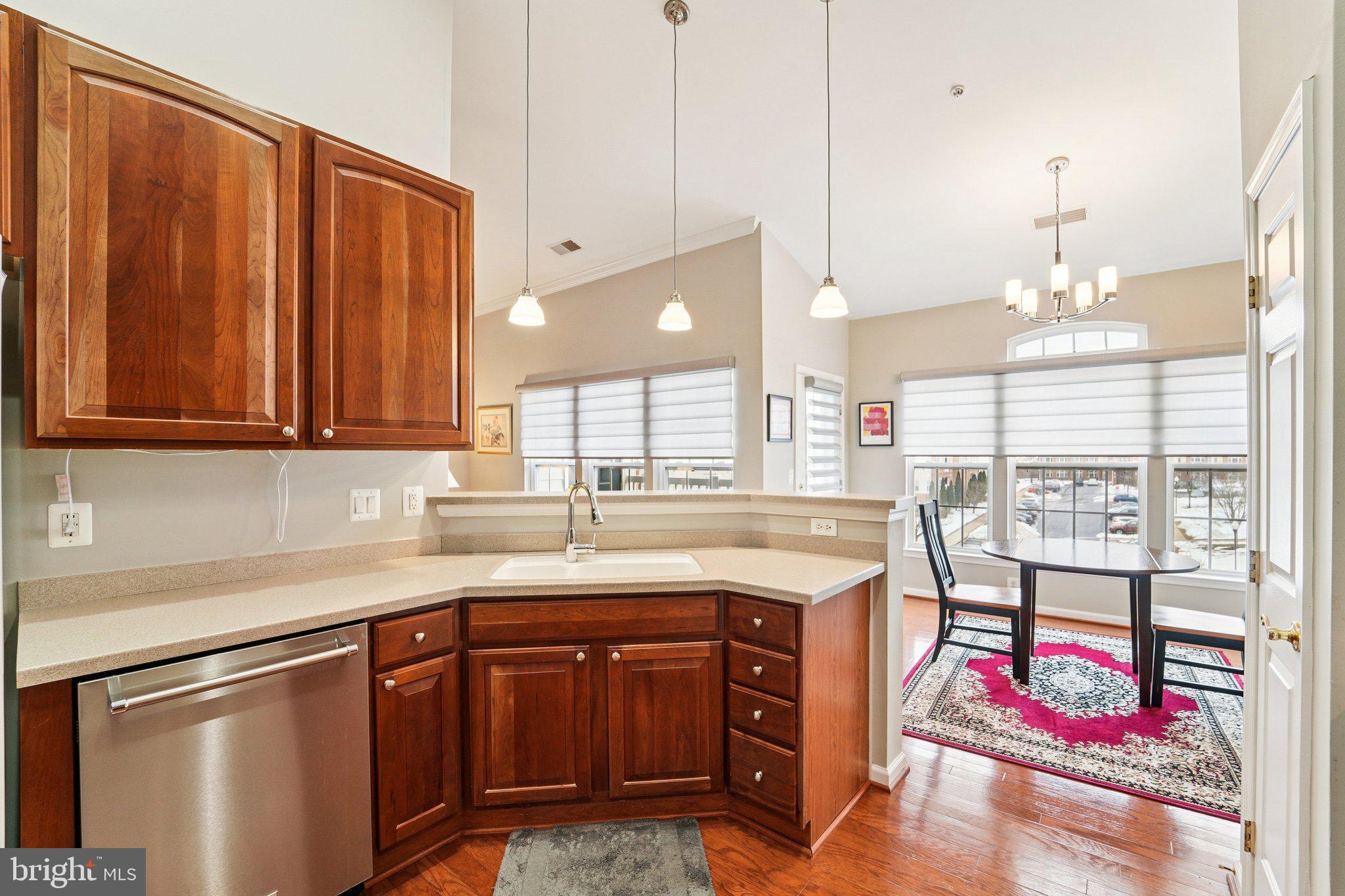 TAYLOR VILLAGE - Residential