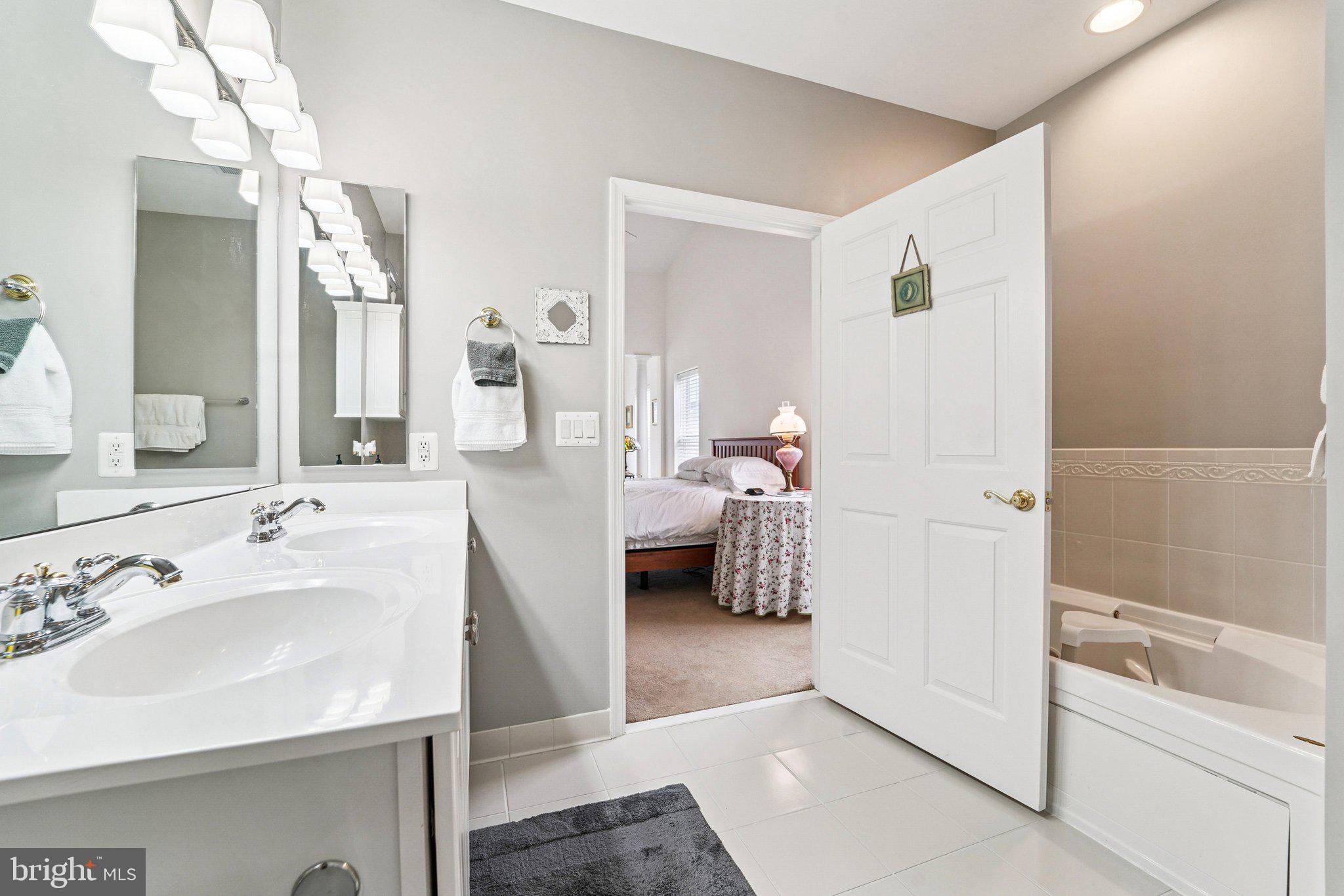 TAYLOR VILLAGE - Residential