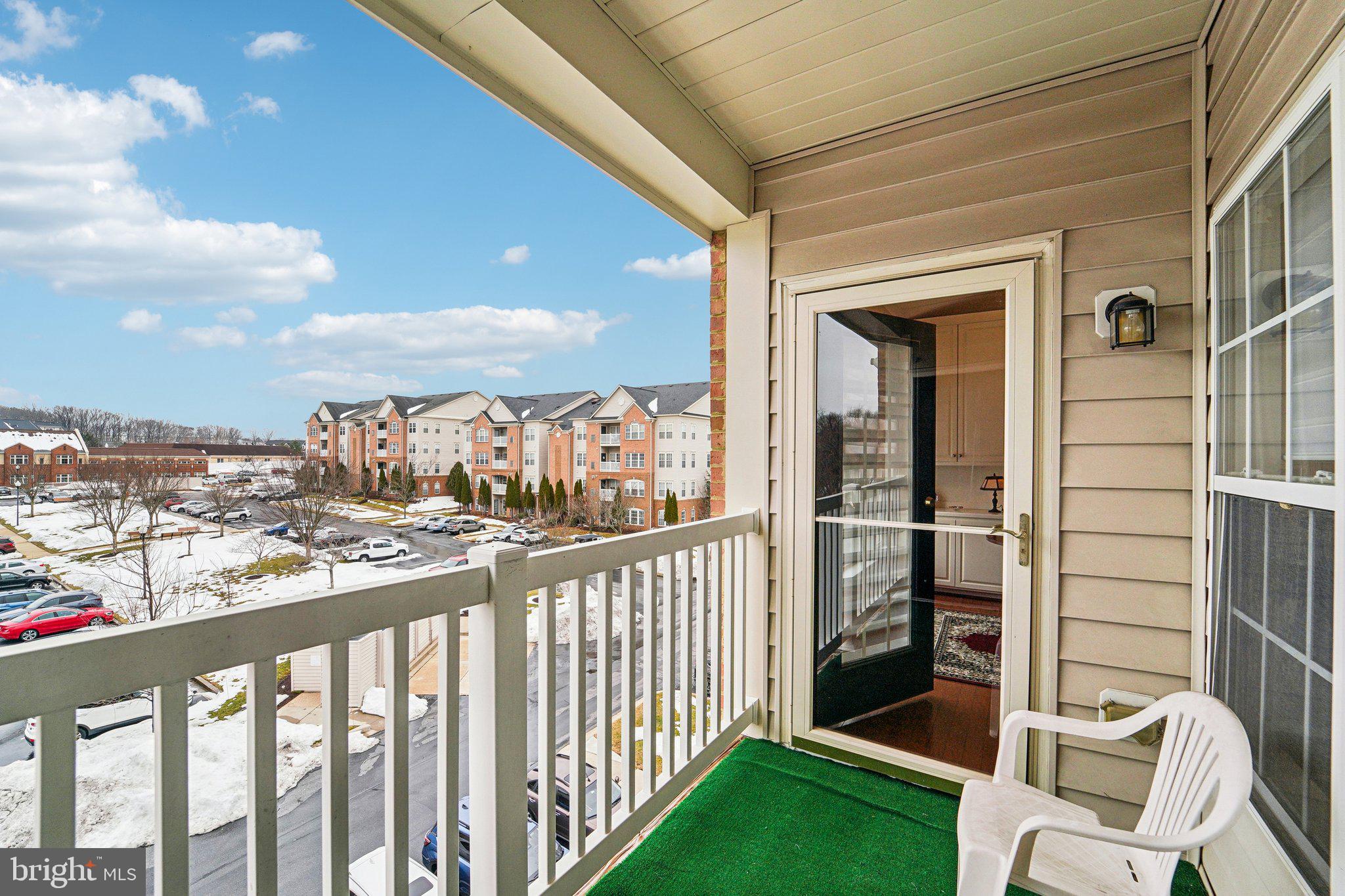 TAYLOR VILLAGE - Residential