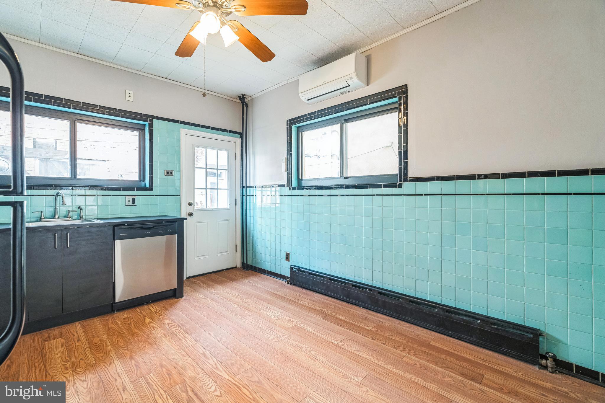 PASSYUNK SQUARE - Residential Lease