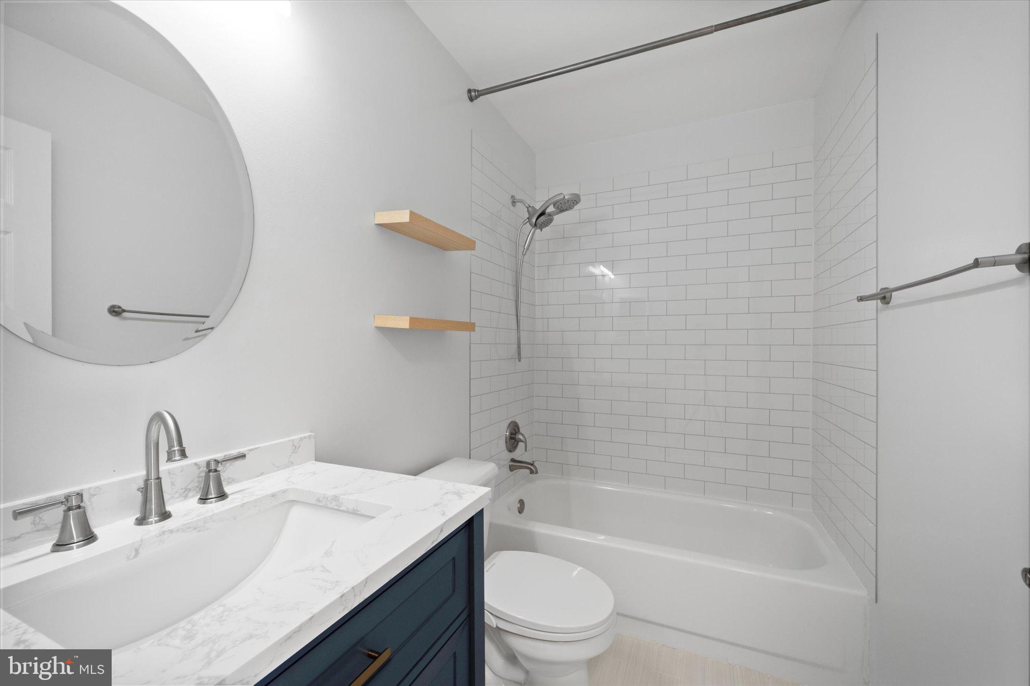 BRIDLEWOOD - Residential Lease