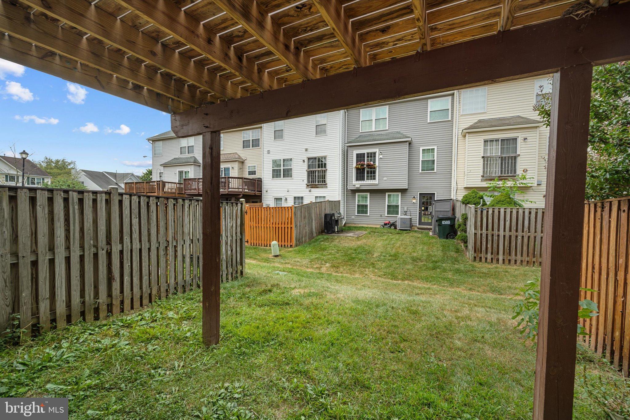 BRIDLEWOOD - Residential Lease