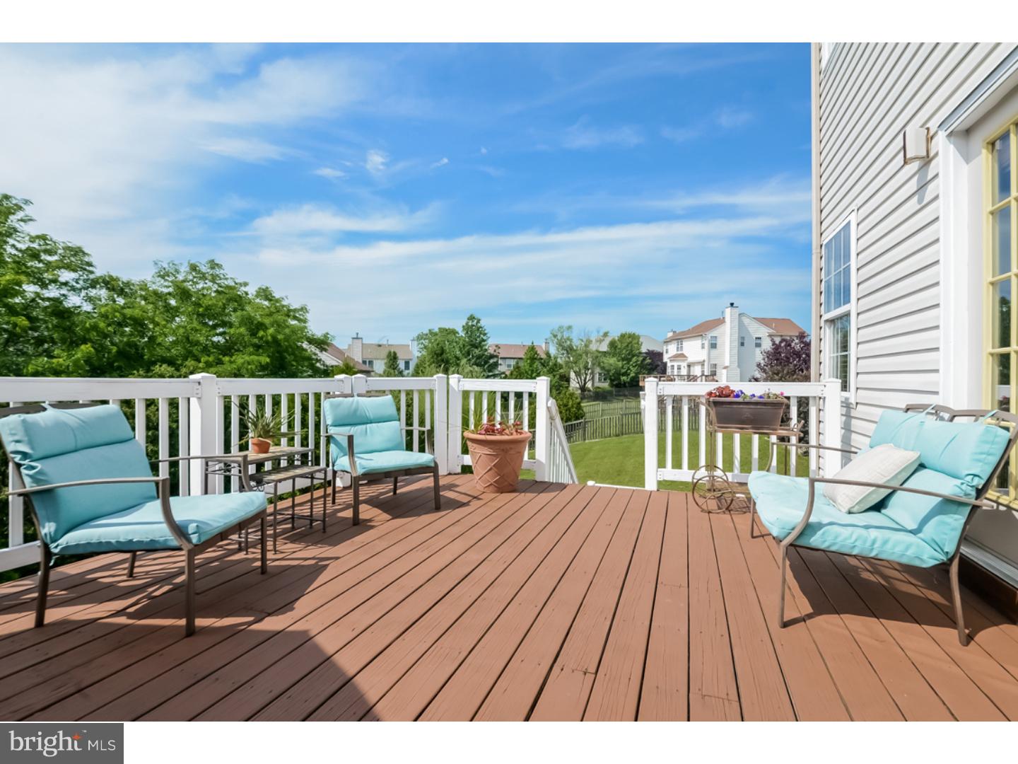 NORTH POINTE - Residential