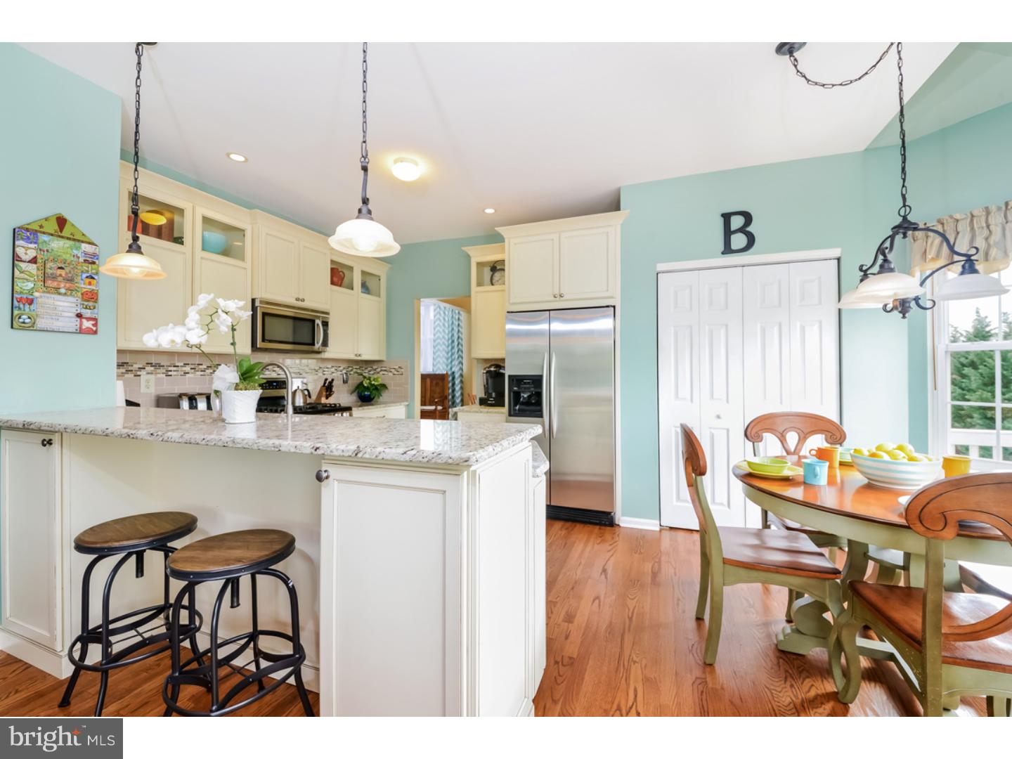 NORTH POINTE - Residential