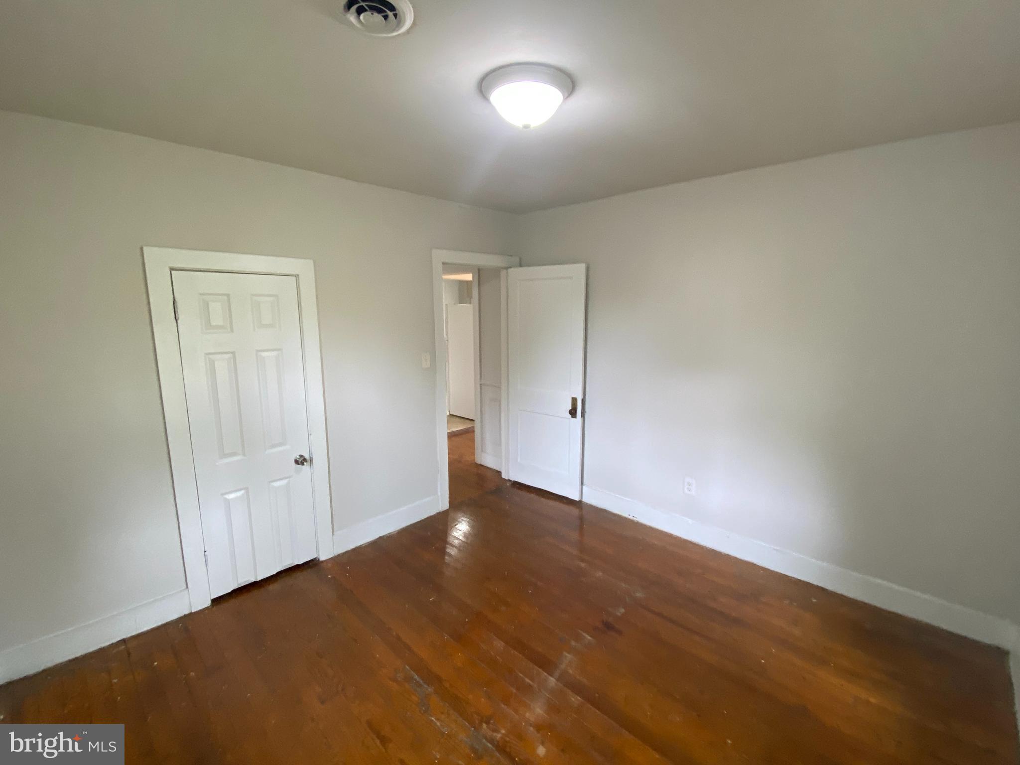 SYLVANIA HEIGHTS - Residential Lease